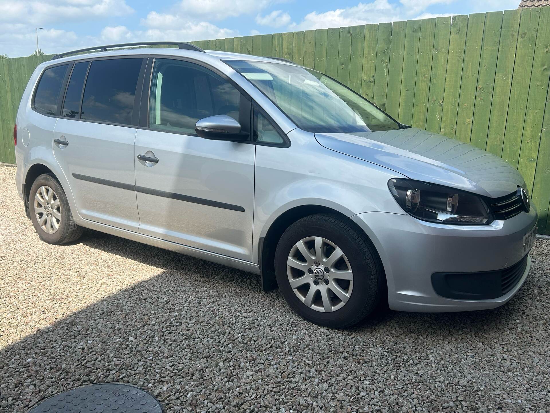 Feb 2014 Volkswagen Touran 1.6 TDI 105 BlueMotion Tech S 5dr