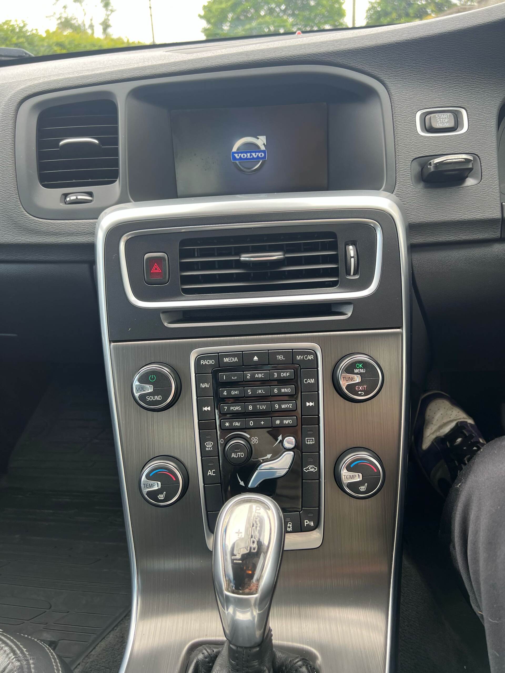 Nov 2013 Volvo S60 D2 [115] SE Nav 4dr Powershift