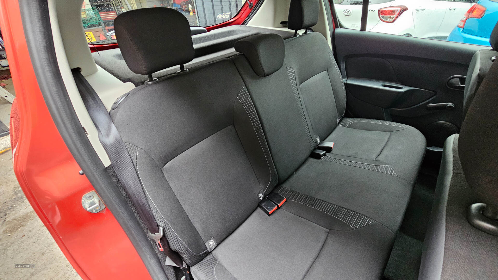 Dacia Sandero HATCHBACK in Down