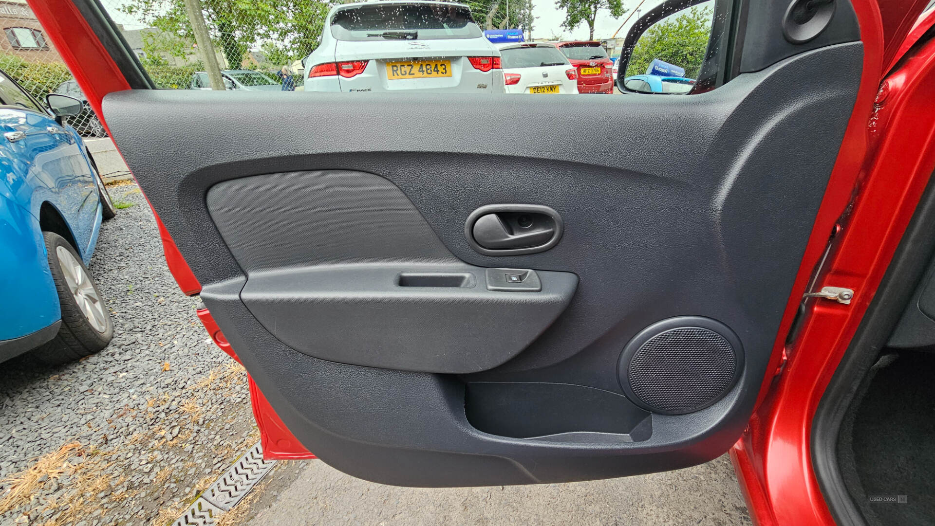 Dacia Sandero HATCHBACK in Down