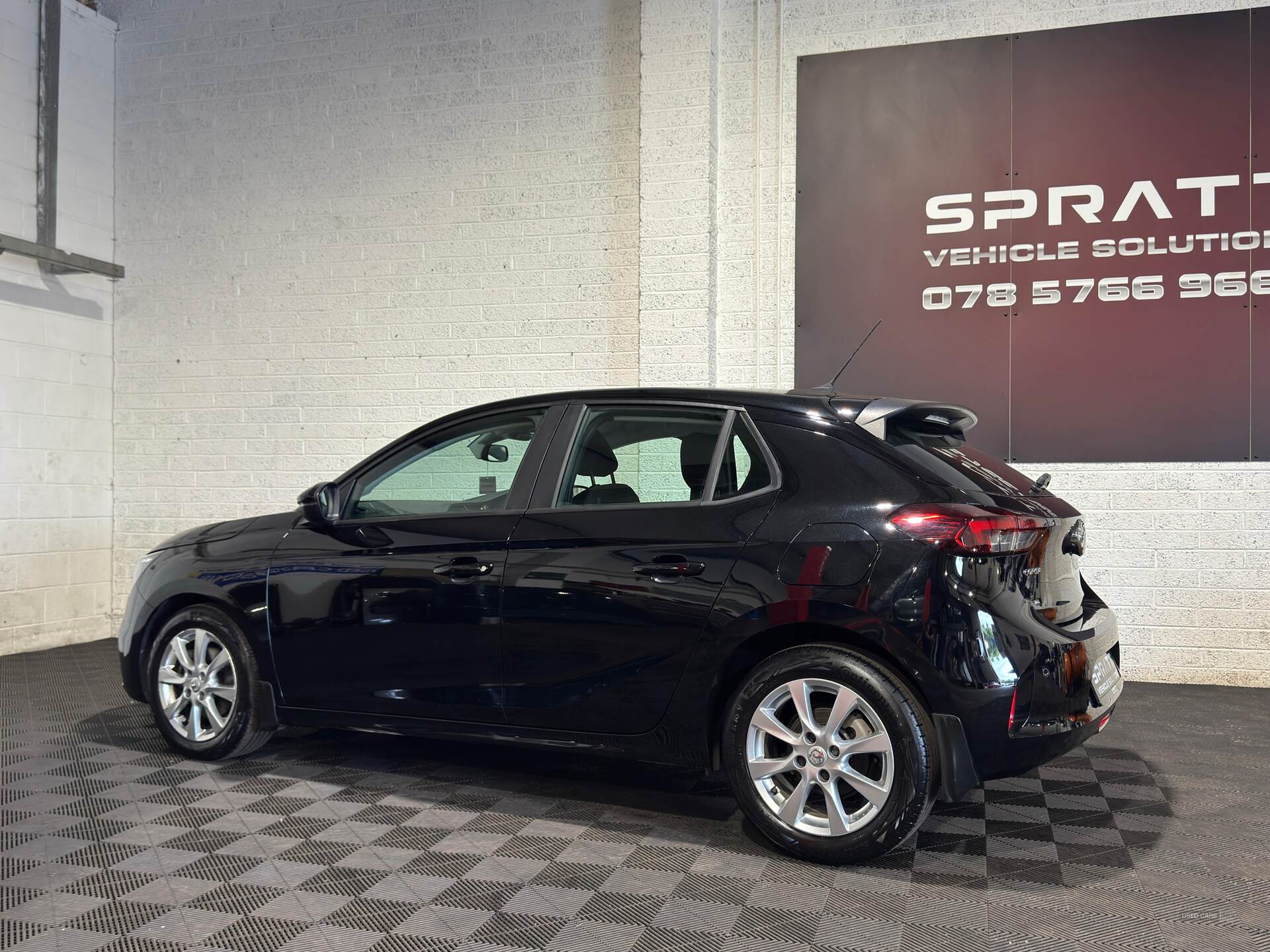 Jun 2021 Vauxhall Corsa 1.5 Turbo D SE Premium 5dr