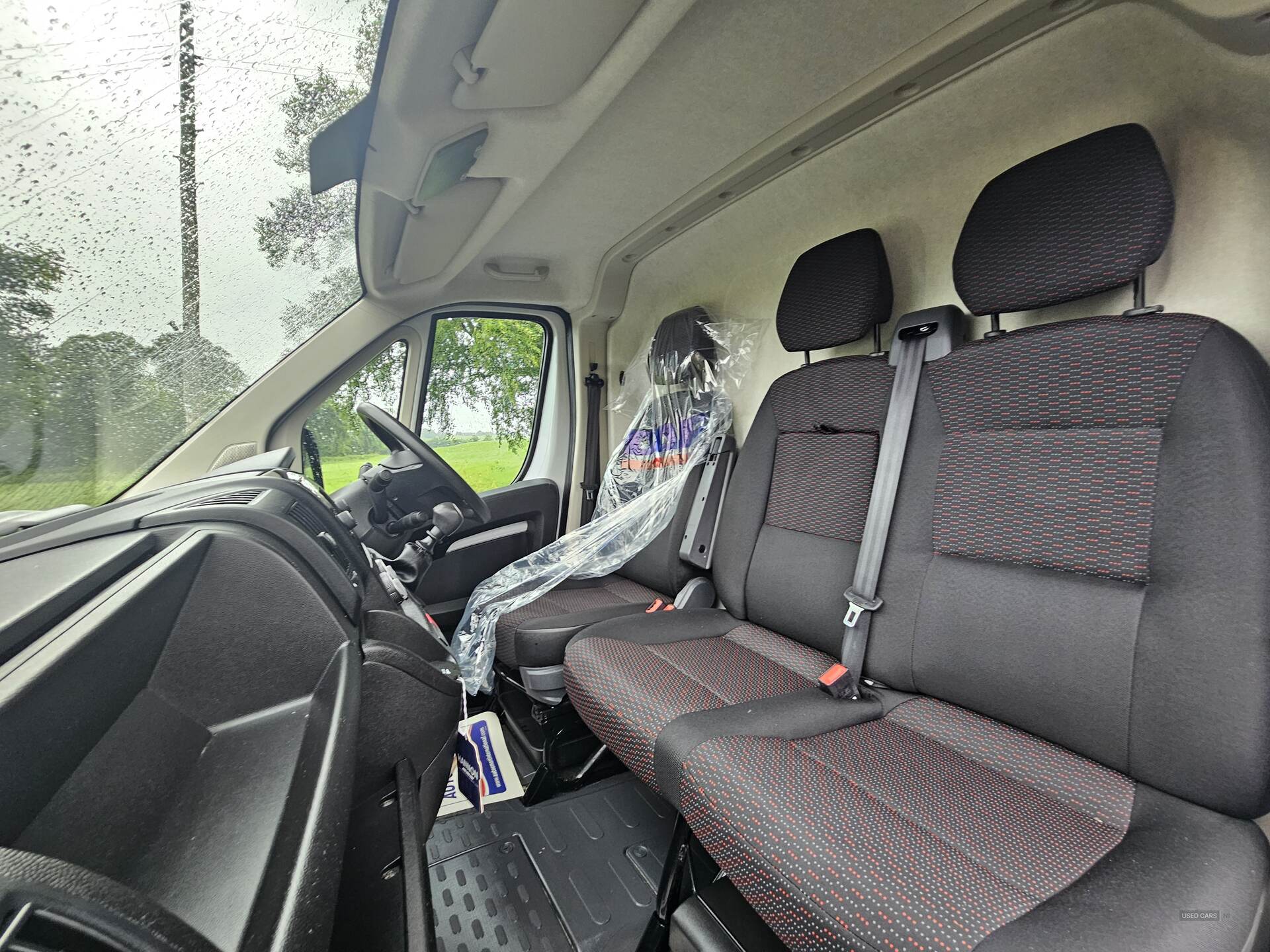 Oct 2021 Citroen Relay 2.2 BlueHDi H2 Van 140ps Enterprise