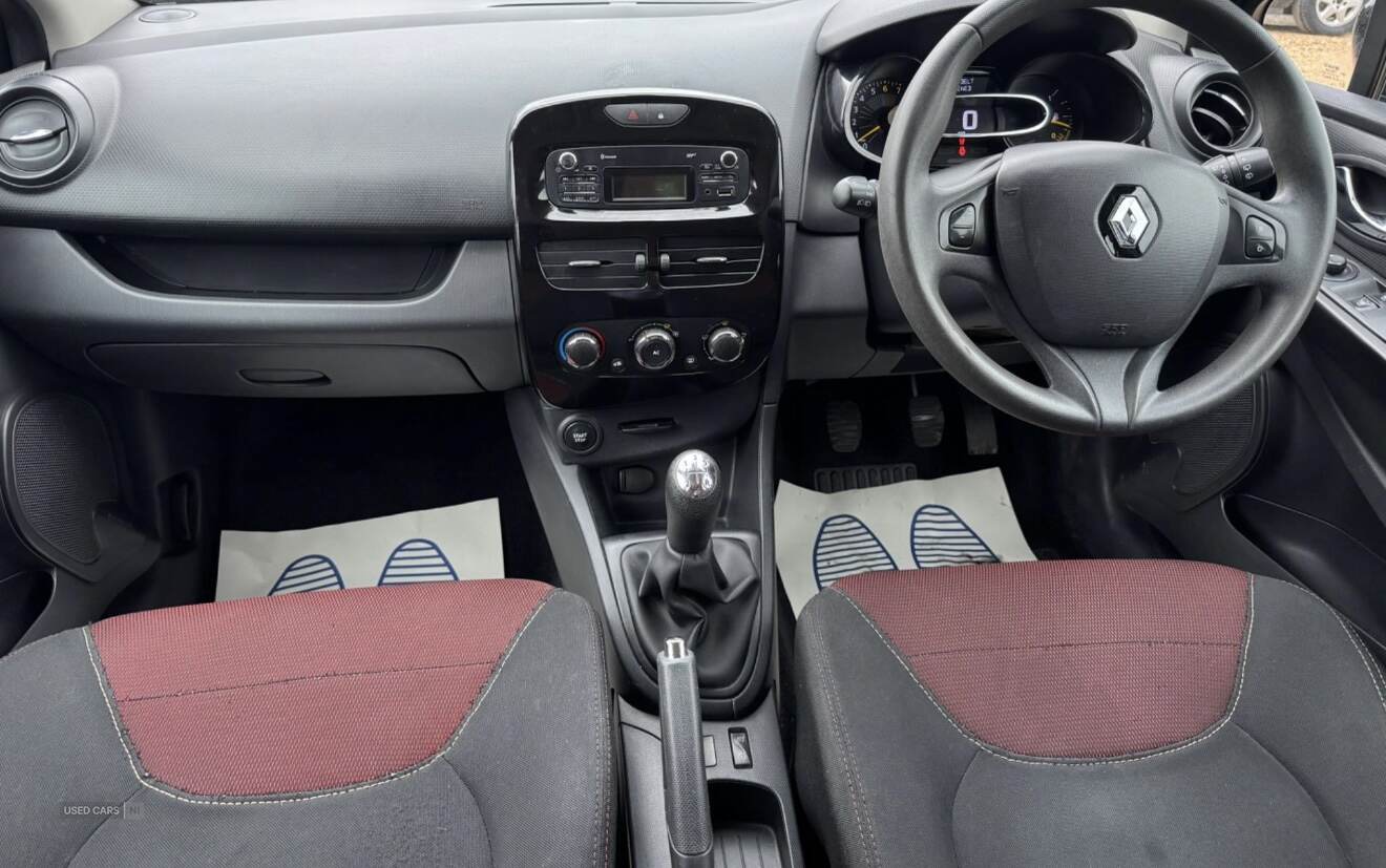 Jul 2014 Renault Clio 1.2 16V Expression+ 5dr