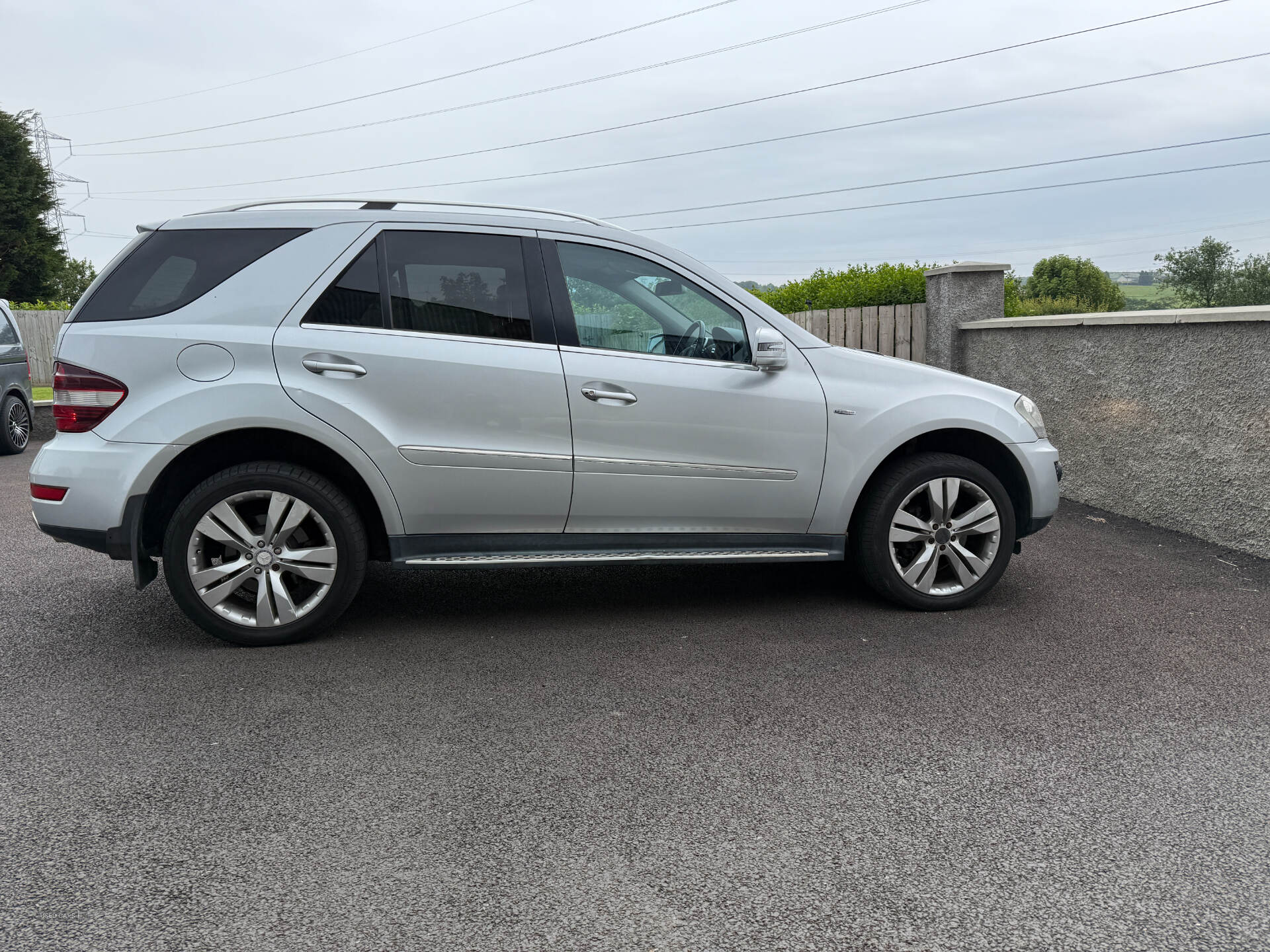 Sep 2010 Mercedes M-Class ML300 CDi BlueEFFICIENCY [204] Sport 5dr Tip Auto