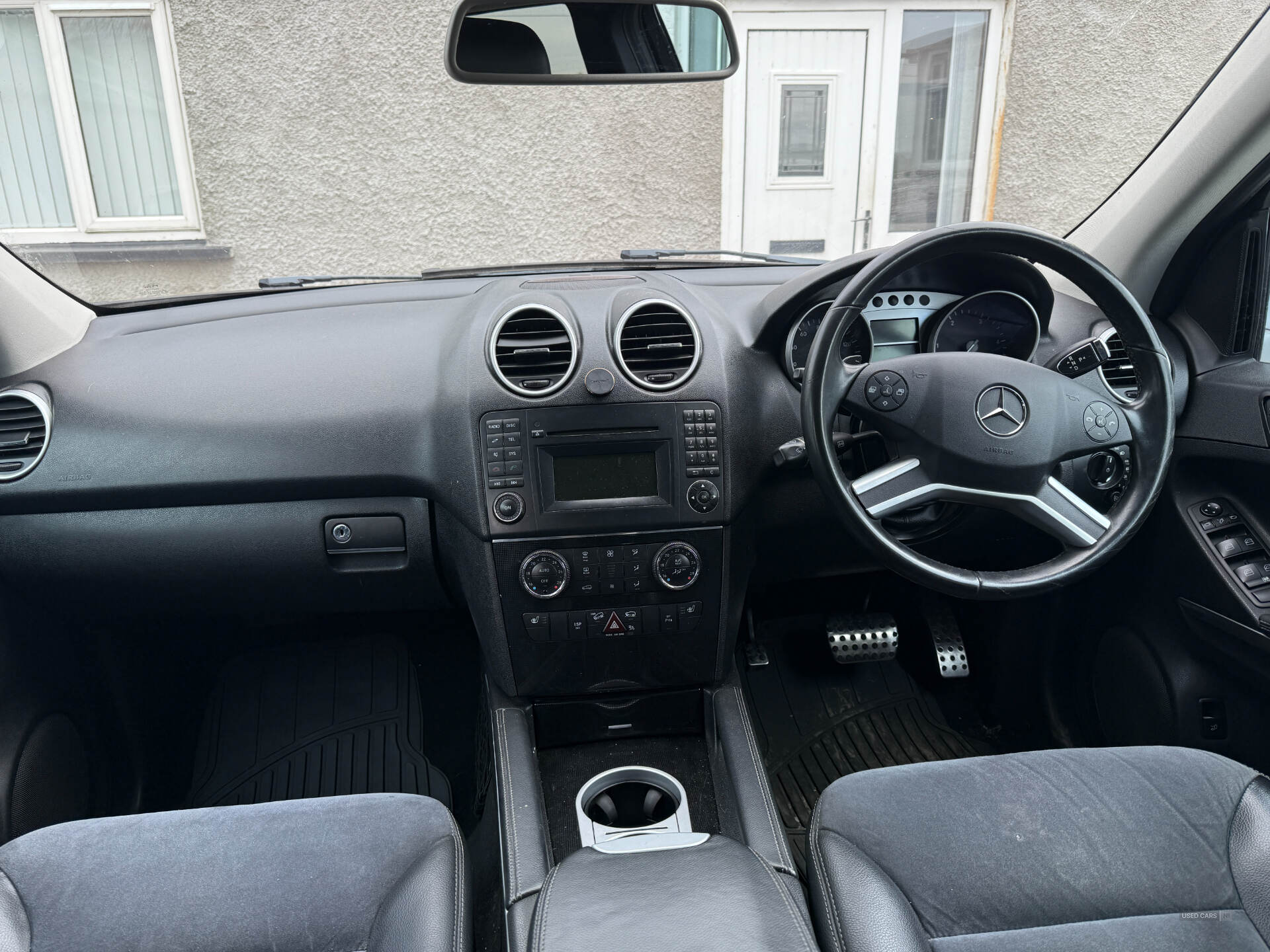 Sep 2010 Mercedes M-Class ML300 CDi BlueEFFICIENCY [204] Sport 5dr Tip Auto