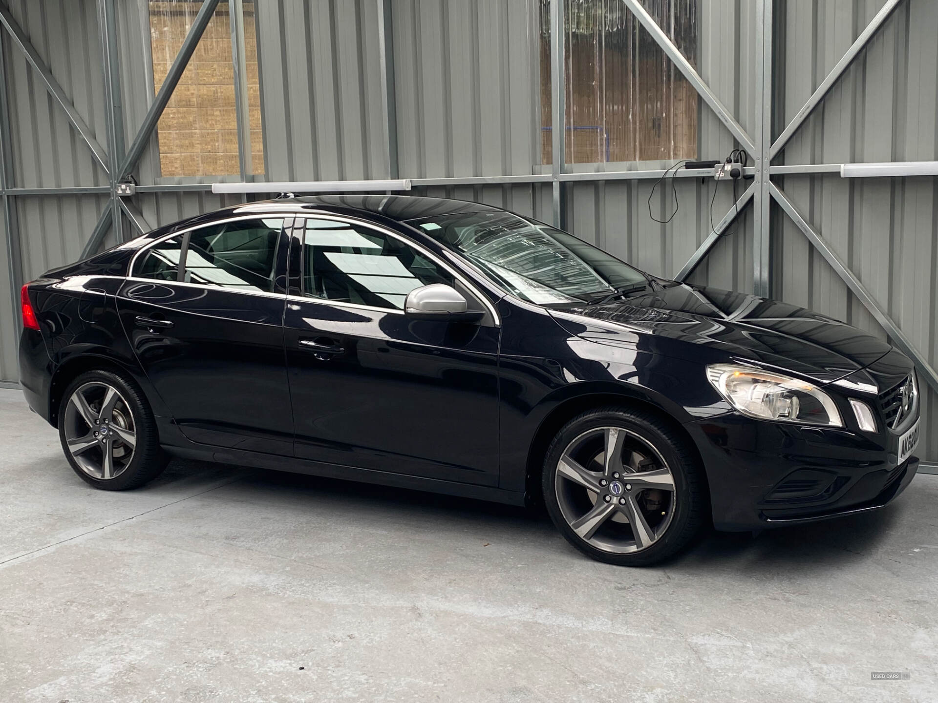 Sep 2012 Volvo S60 D2 [115] R DESIGN 4dr