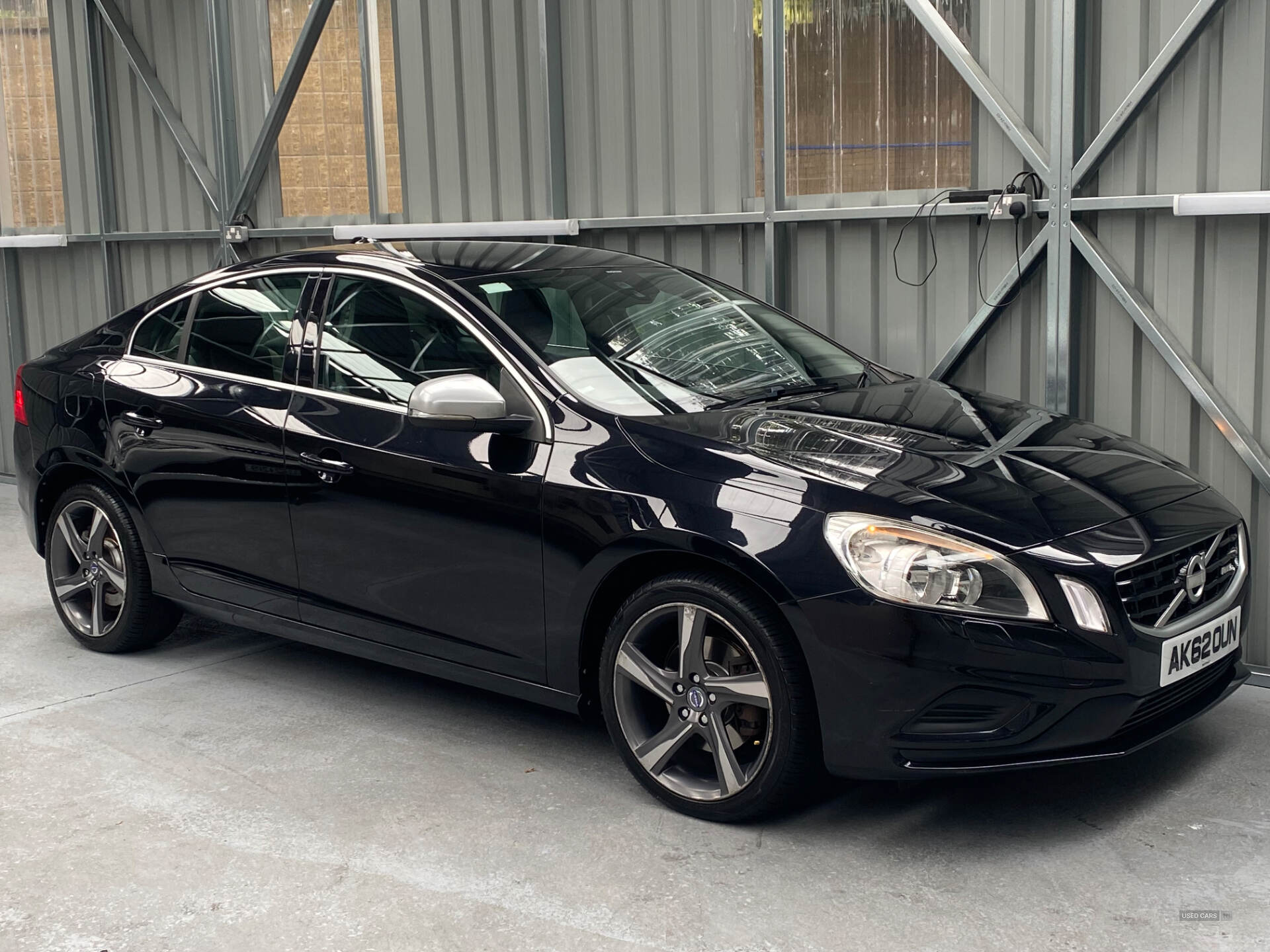 Sep 2012 Volvo S60 D2 [115] R DESIGN 4dr