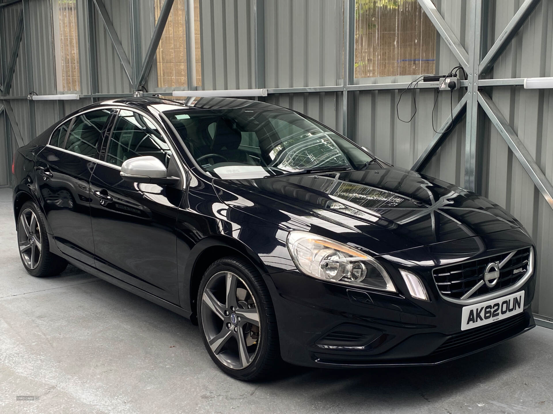 Sep 2012 Volvo S60 D2 [115] R DESIGN 4dr