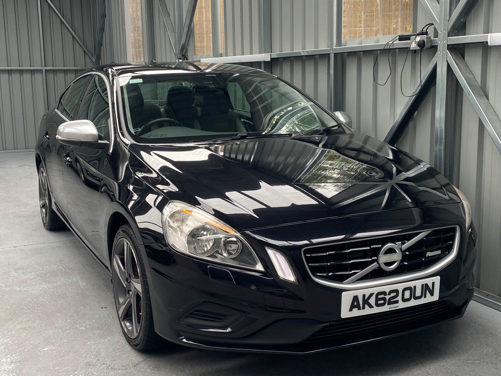 Sep 2012 Volvo S60 D2 [115] R DESIGN 4dr