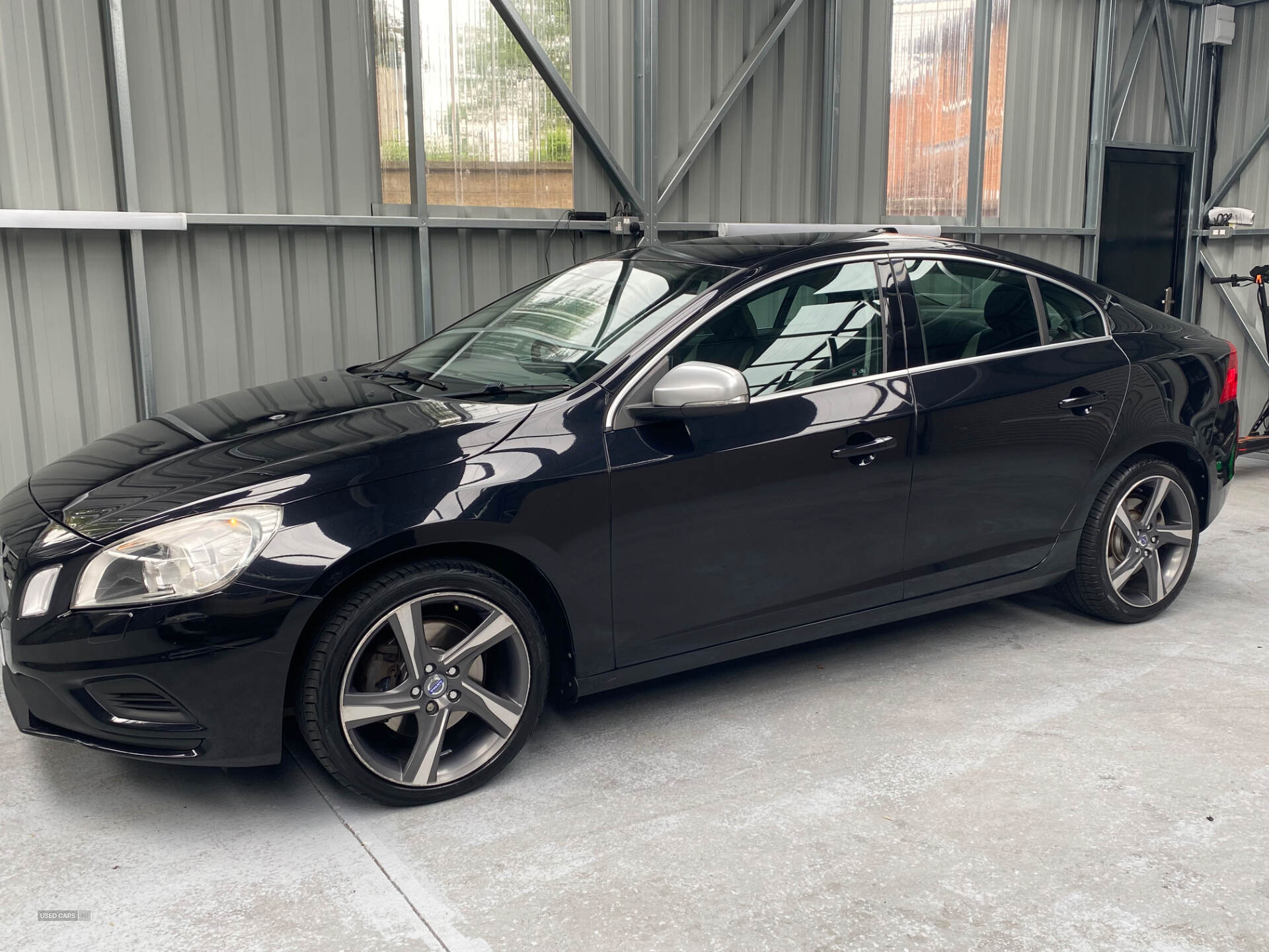 Sep 2012 Volvo S60 D2 [115] R DESIGN 4dr