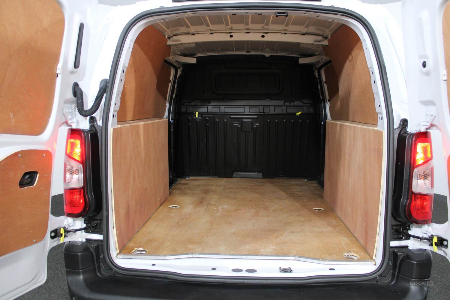 Apr 2024 Vauxhall Combo 1.5 Turbo D 100ps Prime H1 Van