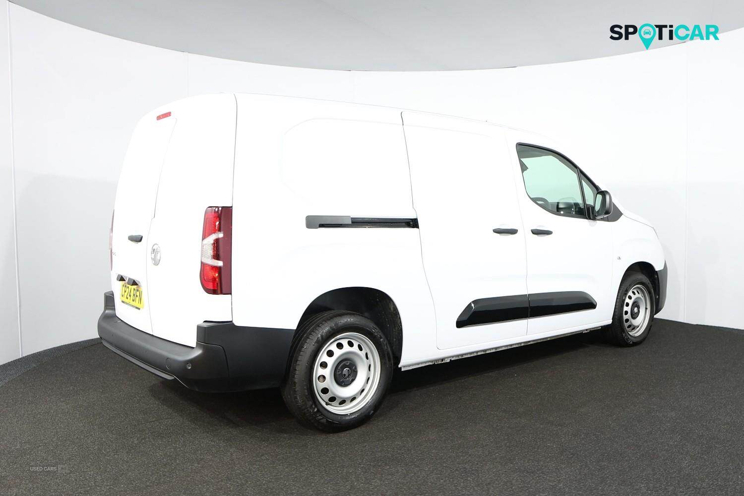 Apr 2024 Vauxhall Combo 1.5 Turbo D 100ps Prime H1 Van