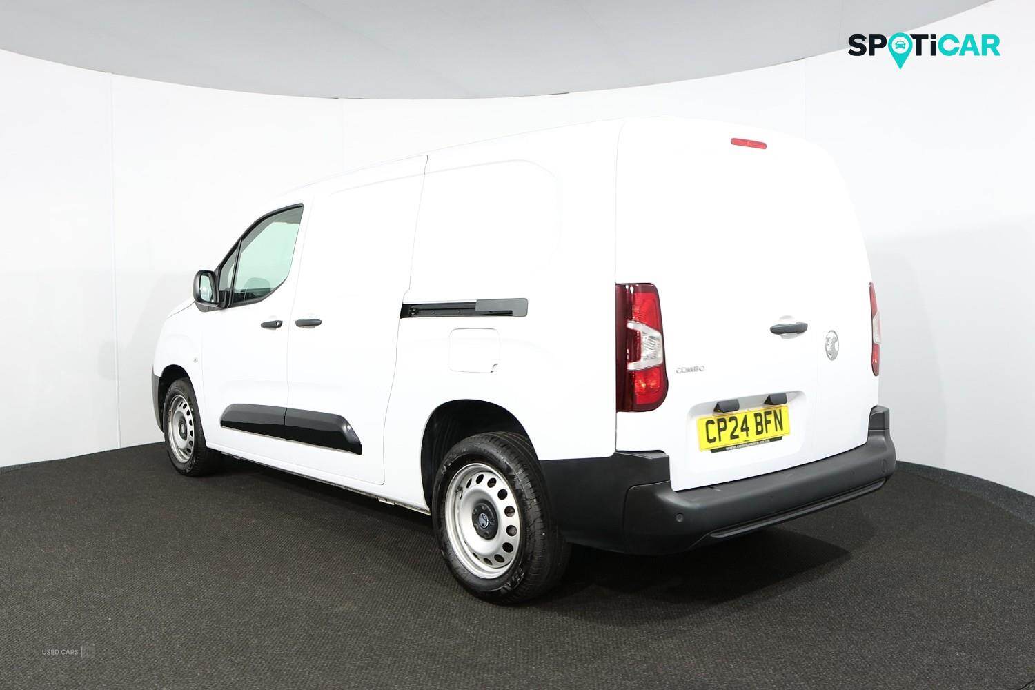 Apr 2024 Vauxhall Combo 1.5 Turbo D 100ps Prime H1 Van