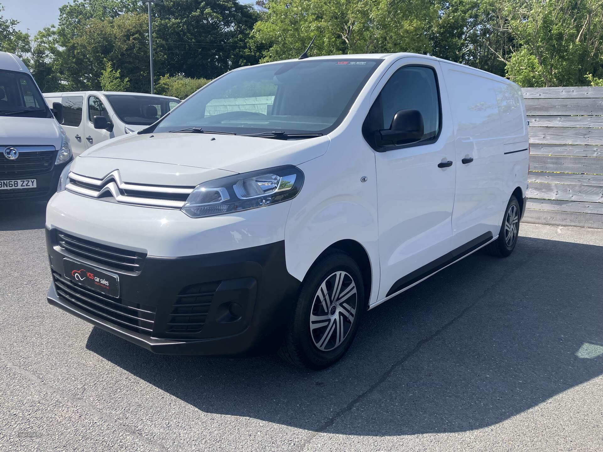Nov 2018 Citroen Dispatch 1000 1.6 BlueHDi 115 Van Enterprise