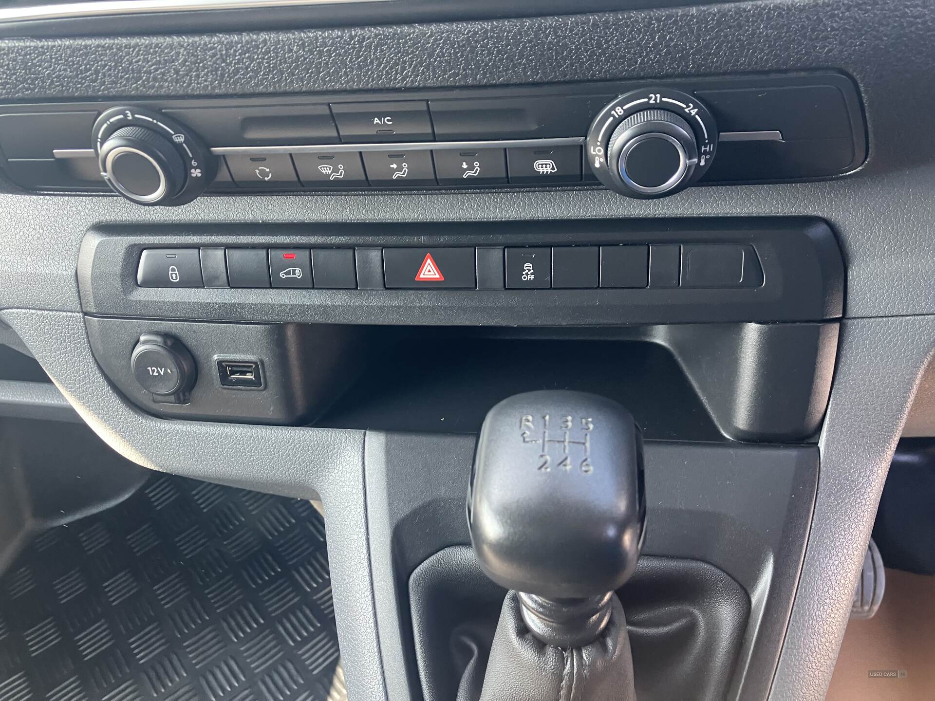 Nov 2018 Citroen Dispatch 1000 1.6 BlueHDi 115 Van Enterprise