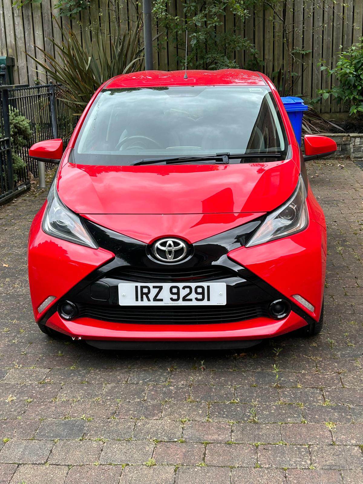 Feb 2015 Toyota Aygo 1.0 VVT-i X-Play 5dr