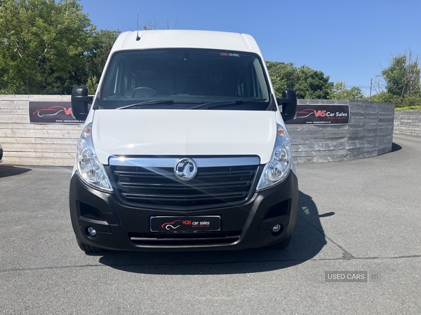 Vauxhall Movano 35 L2 DIESEL FWD in Down