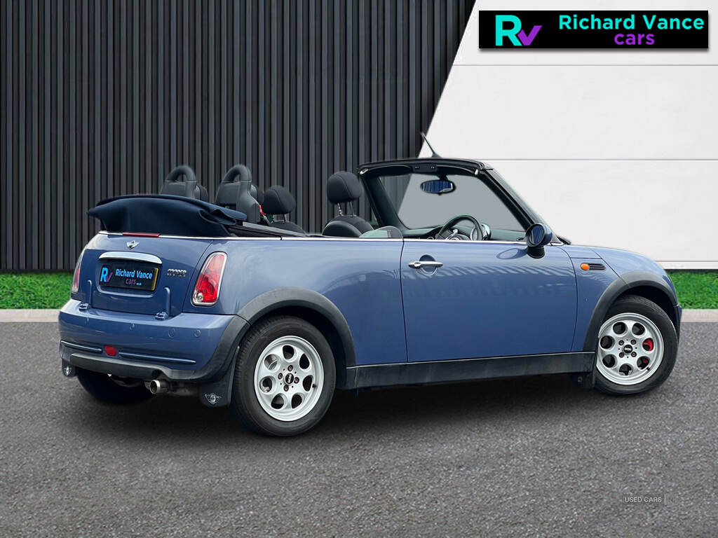 Jul 2005 MINI Convertible 1.6 Cooper 2dr Auto