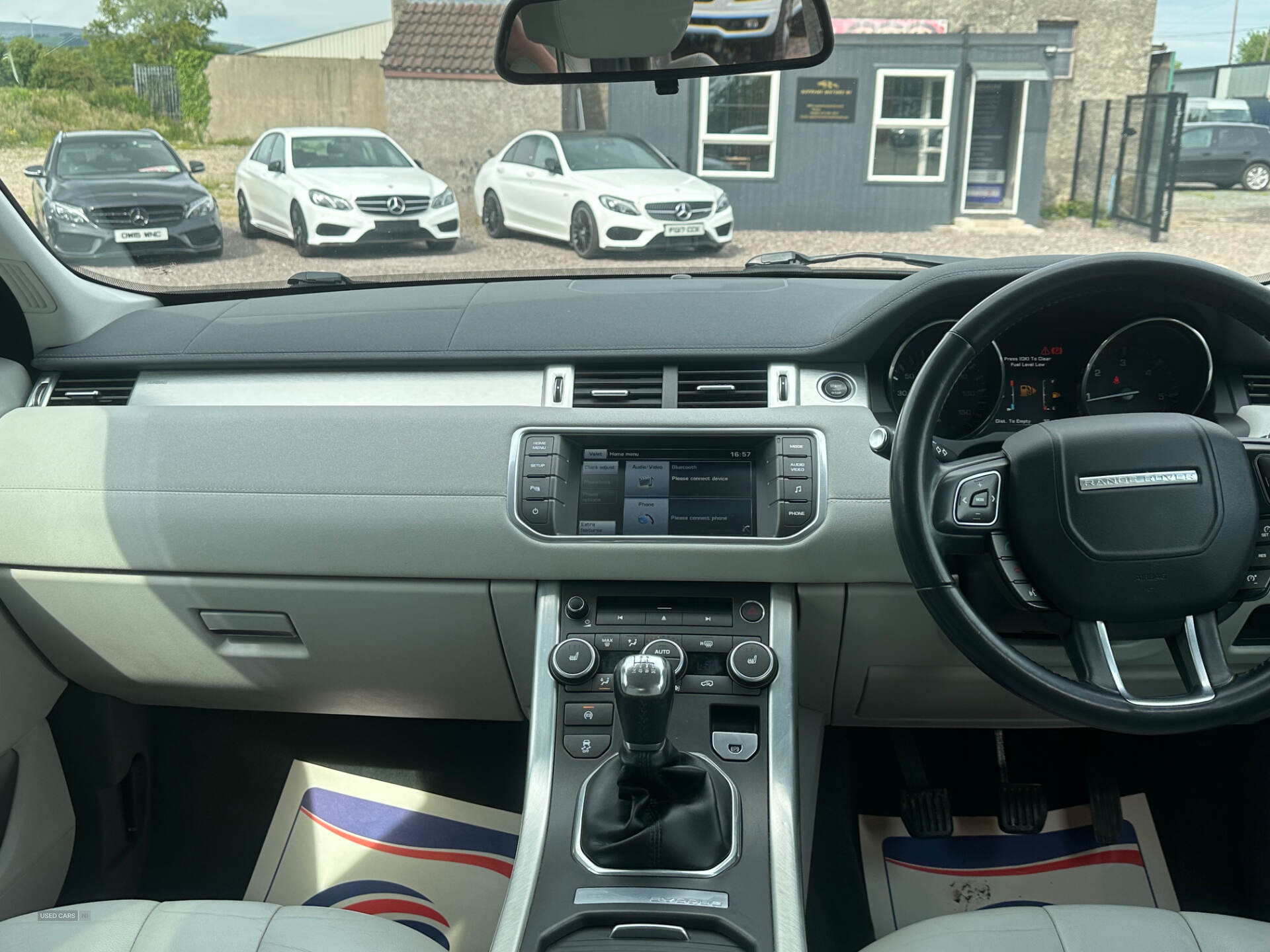 Jun 2015 Land Rover Range Rover Evoque 2.2 eD4 Pure 5dr 2WD