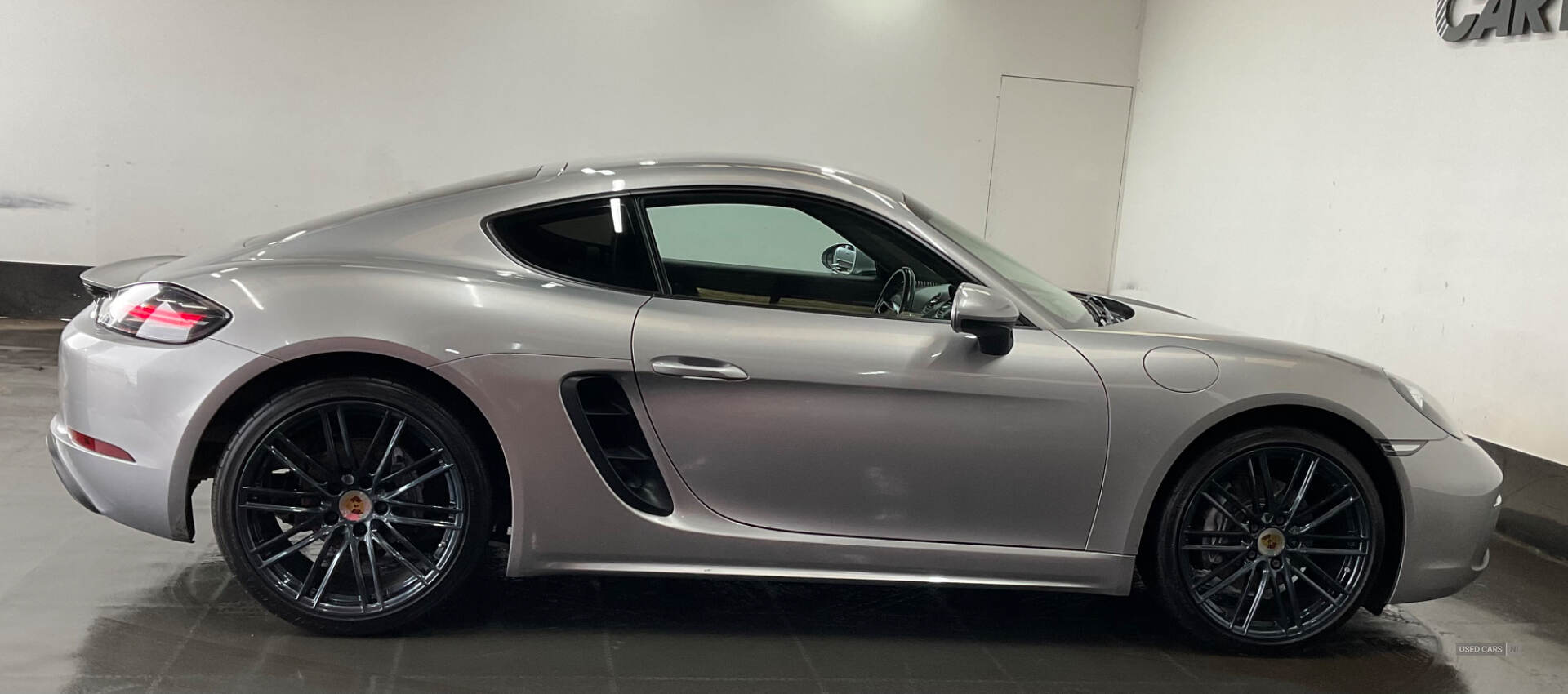 Sep 2017 Porsche 718 Cayman 2.0 2dr