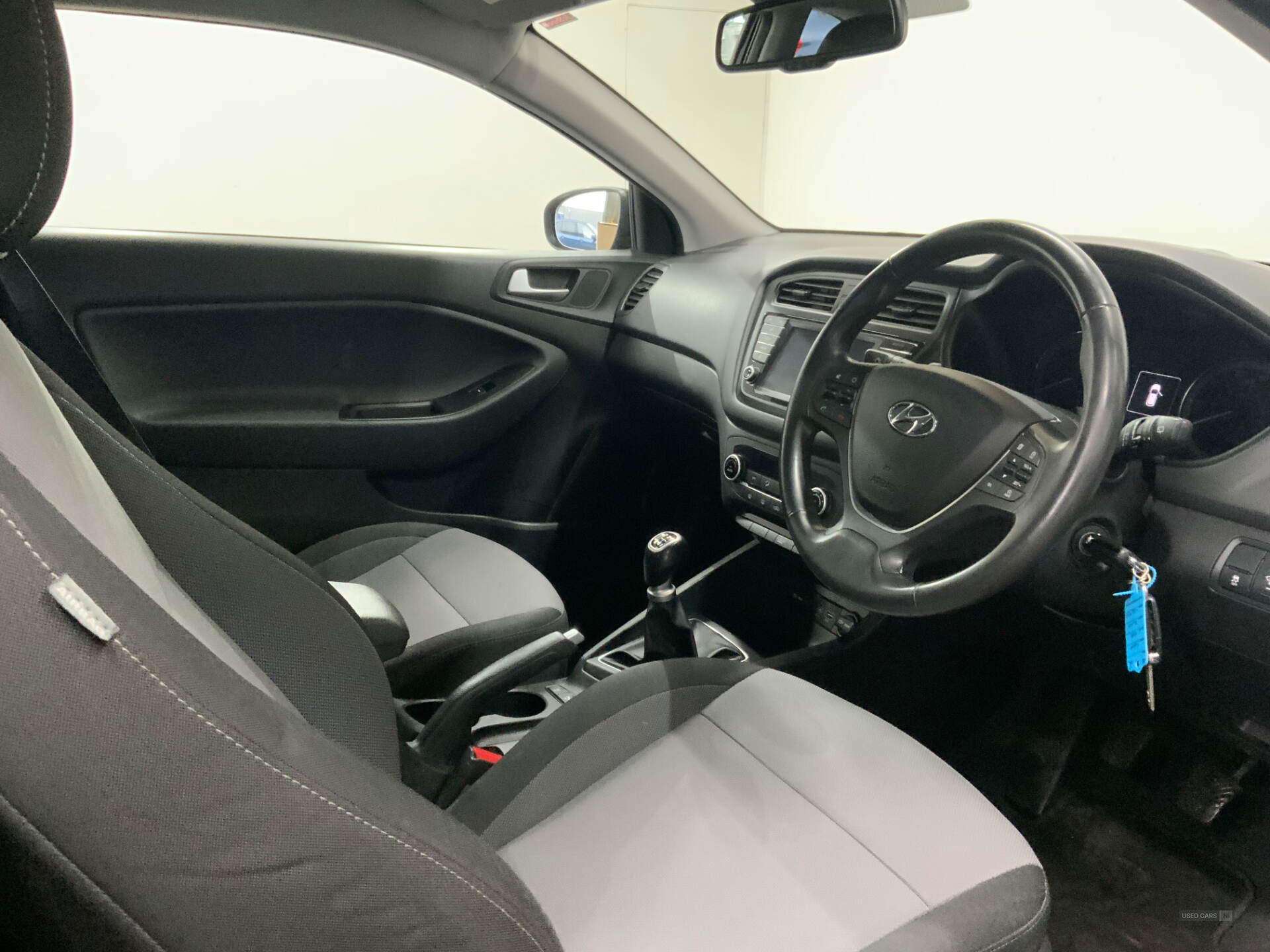 Nov 2015 Hyundai i20 1.2 Blue Drive Sport Nav 3dr