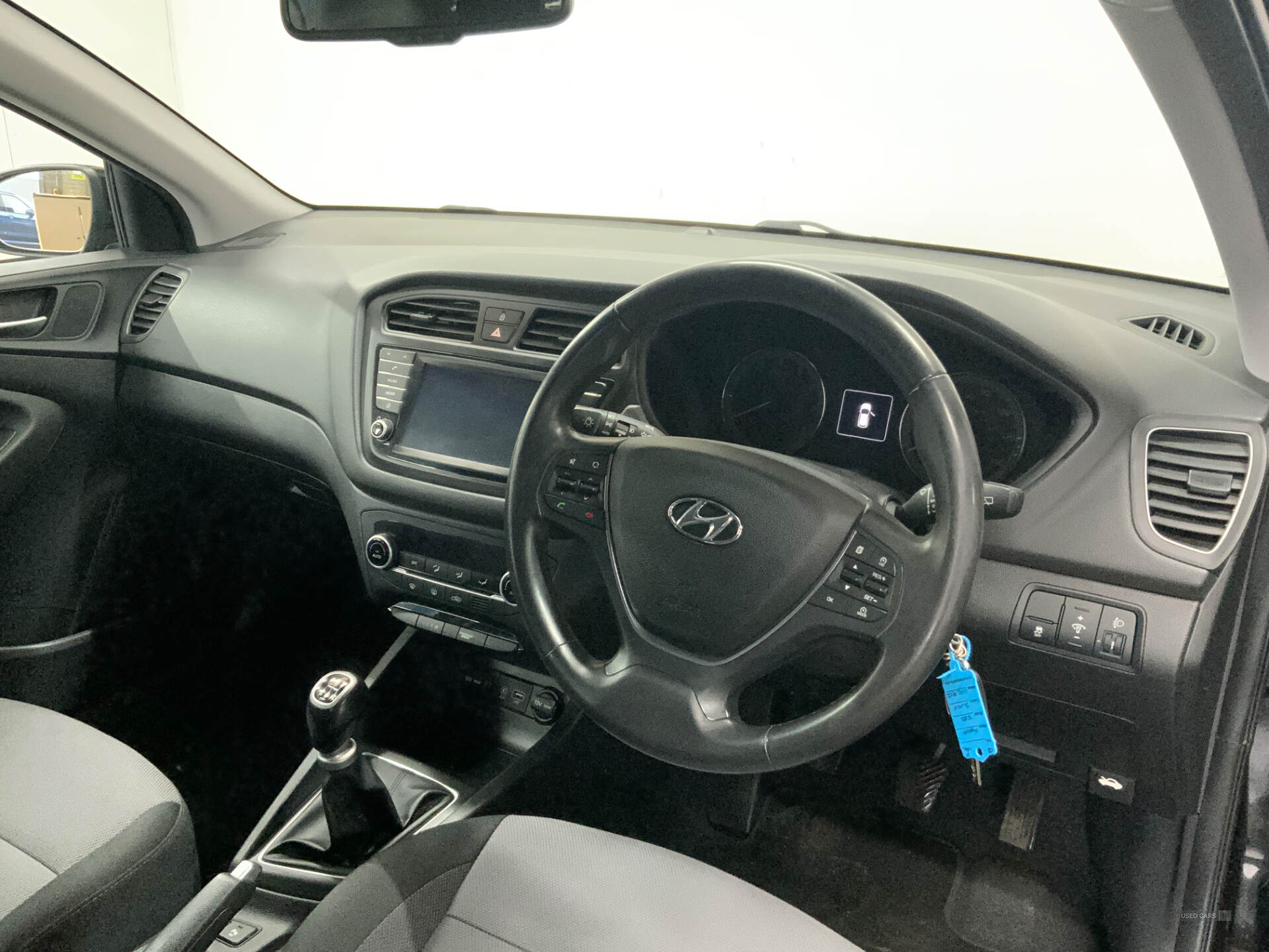 Nov 2015 Hyundai i20 1.2 Blue Drive Sport Nav 3dr
