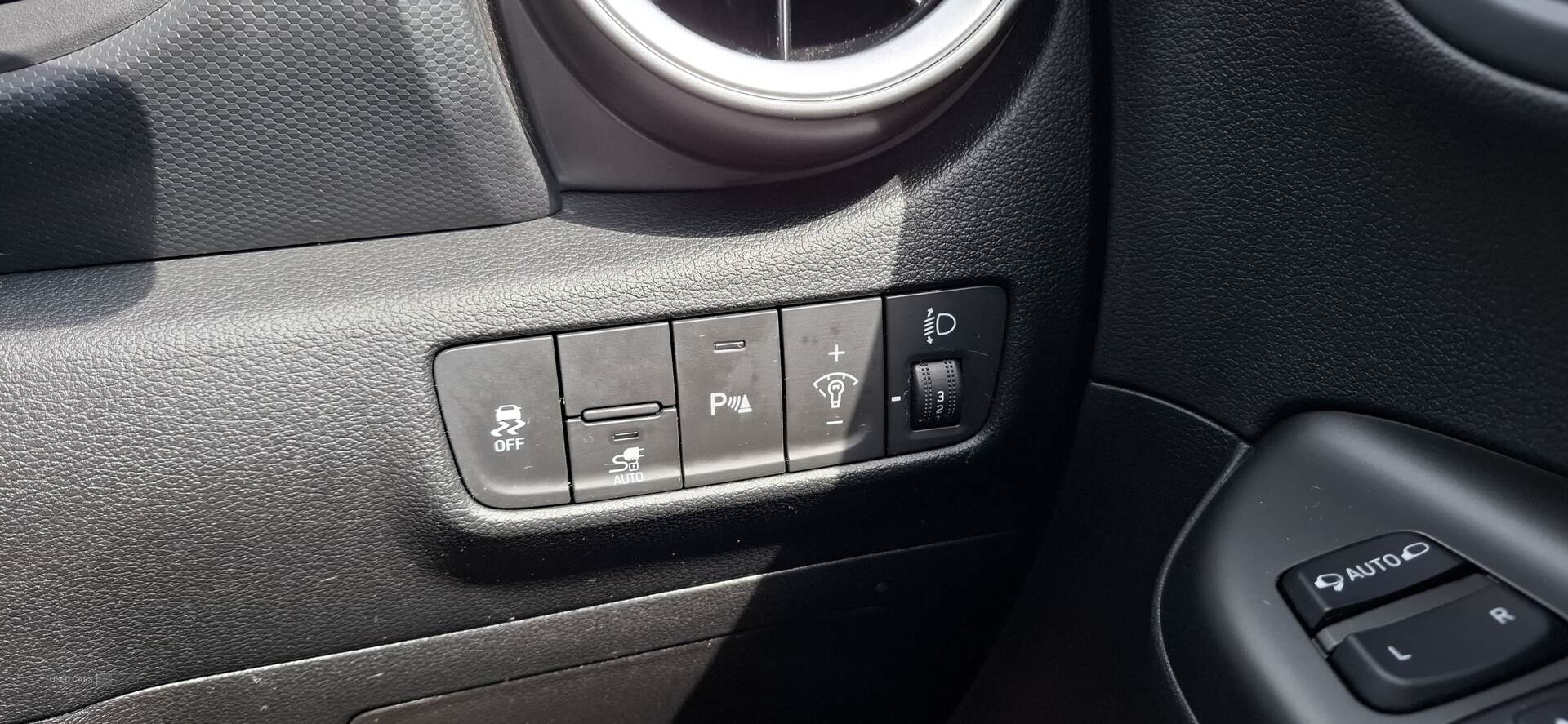Jun 2021 Hyundai Kona 150kW Premium 64kWh 5dr Auto