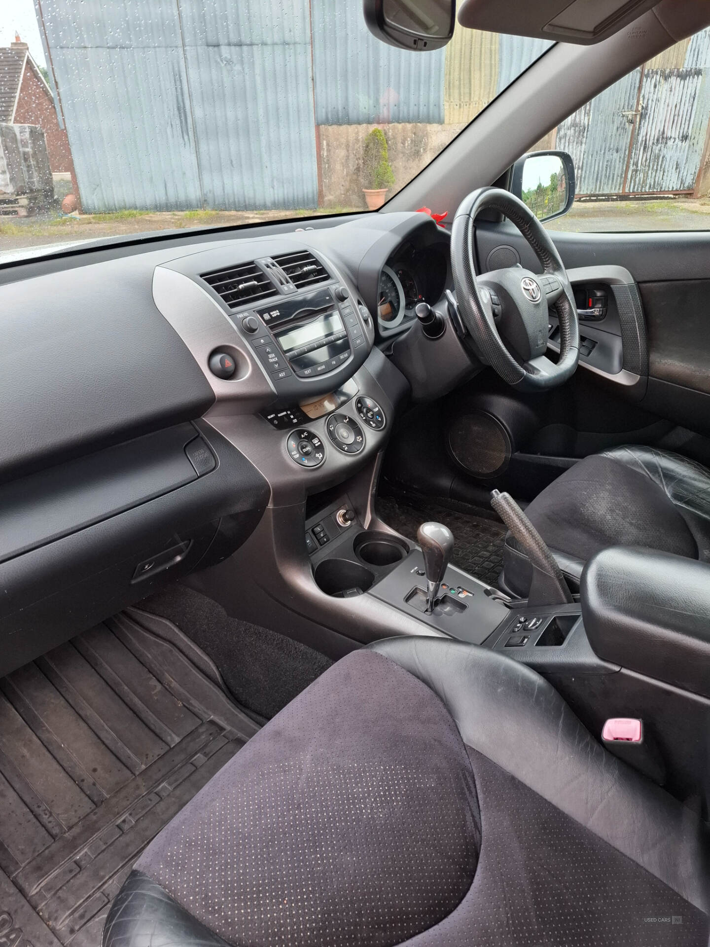Jan 2011 Toyota RAV4 2.2 D-CAT XT-R 5dr Auto