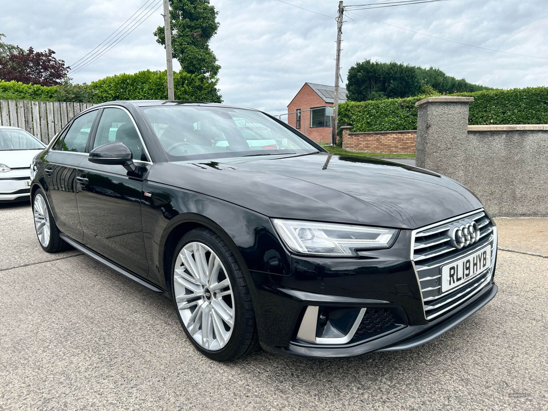 Audi A4 DIESEL SALOON in Down