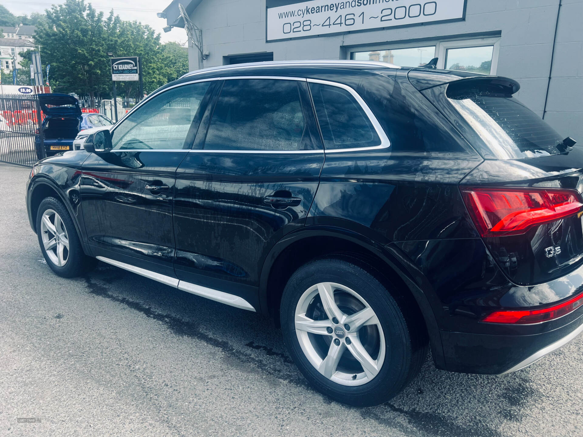 Audi Q5 DIESEL ESTATE in Down