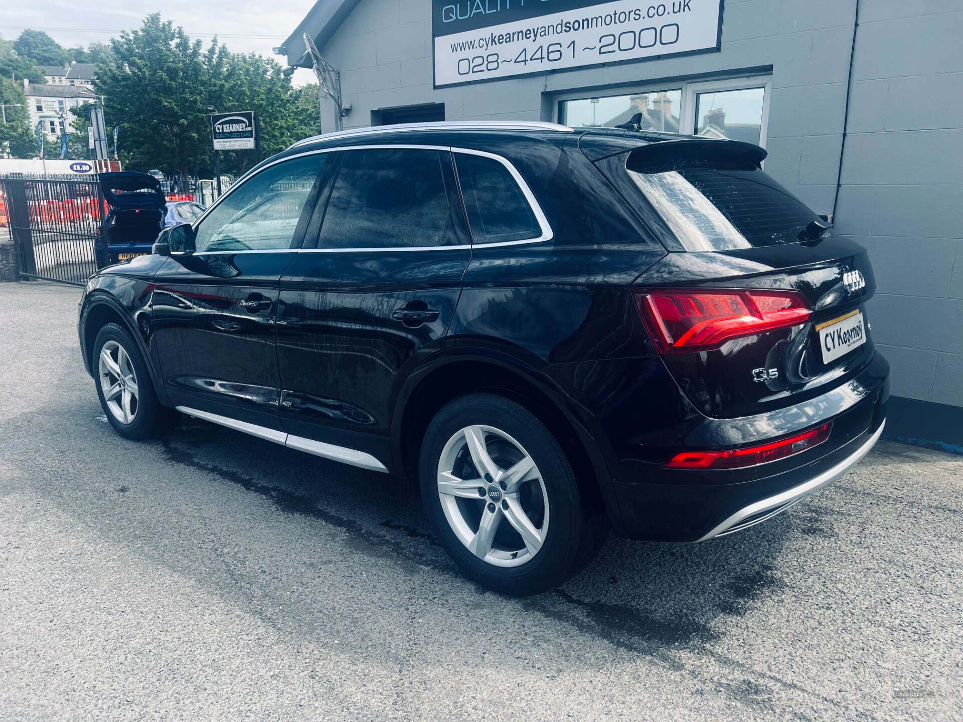 Audi Q5 DIESEL ESTATE in Down