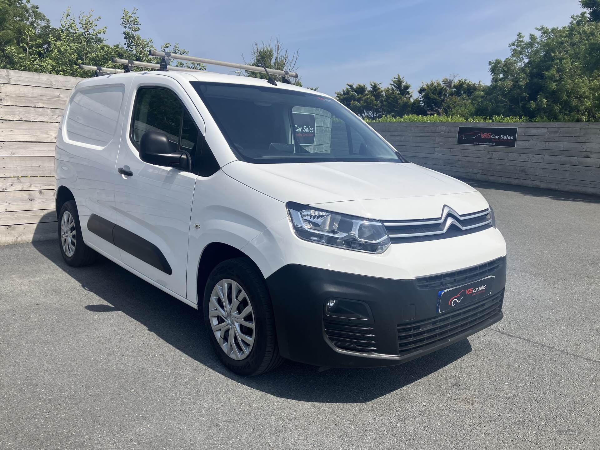 Citroen Berlingo M DIESEL in Down