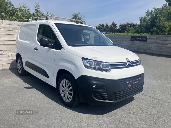 Citroen Berlingo M DIESEL in Down