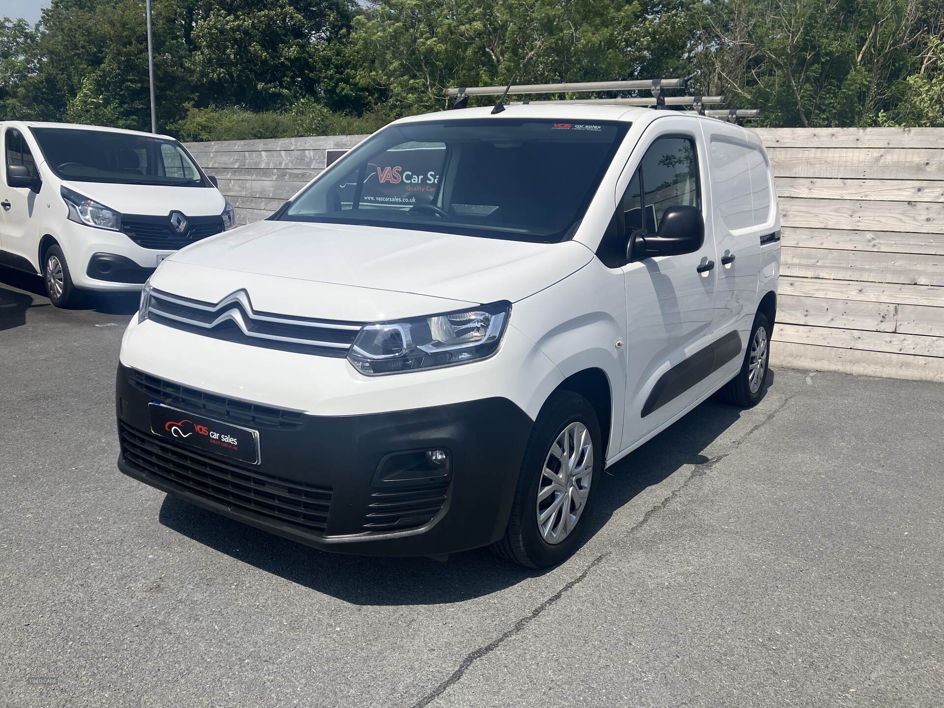 Citroen Berlingo M DIESEL in Down