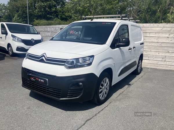 Citroen Berlingo M DIESEL in Down