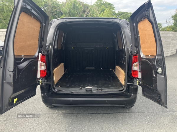Citroen Berlingo M DIESEL in Down