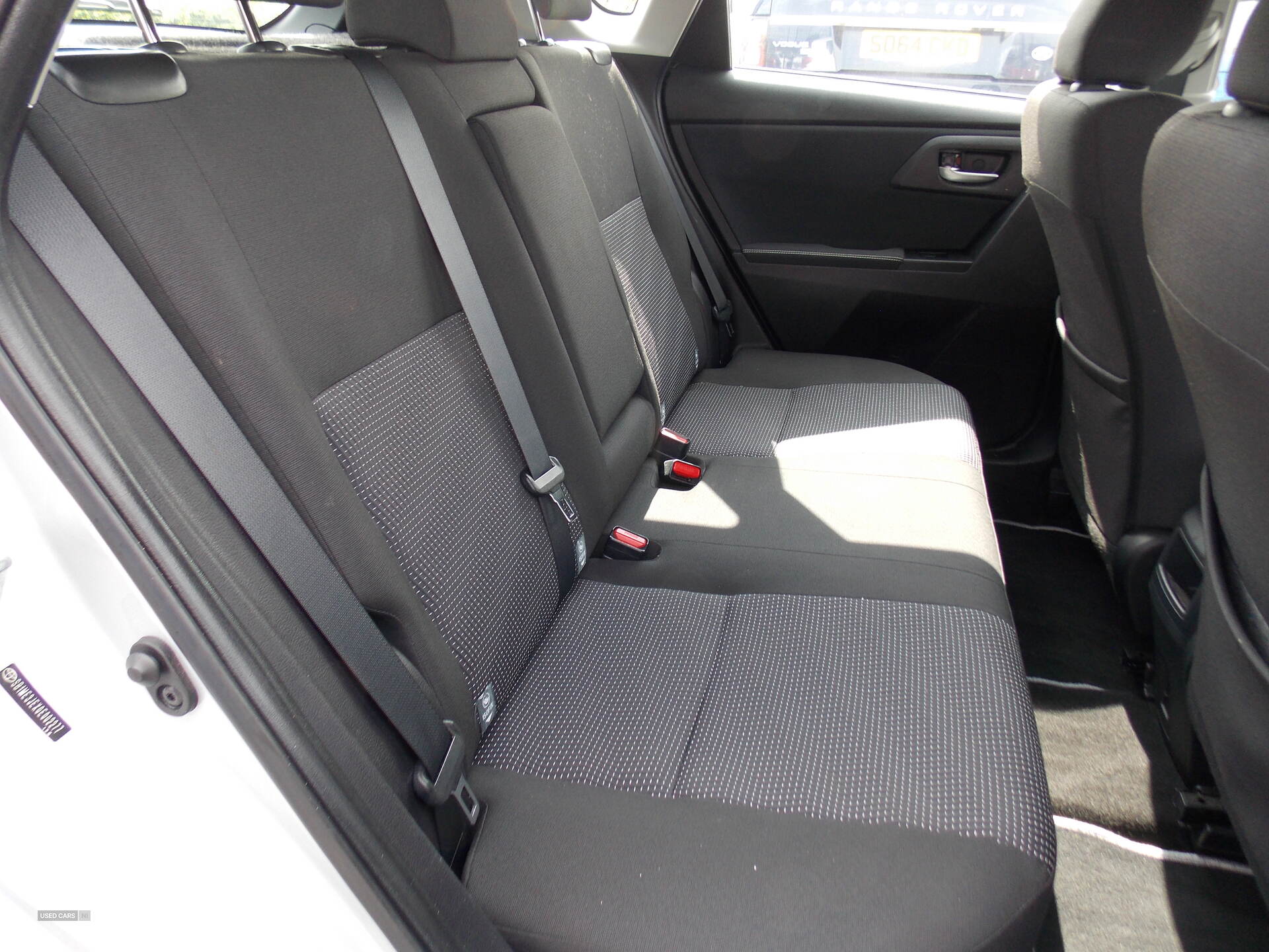 Mar 2013 Toyota Auris 1.6 V-Matic Icon 5dr