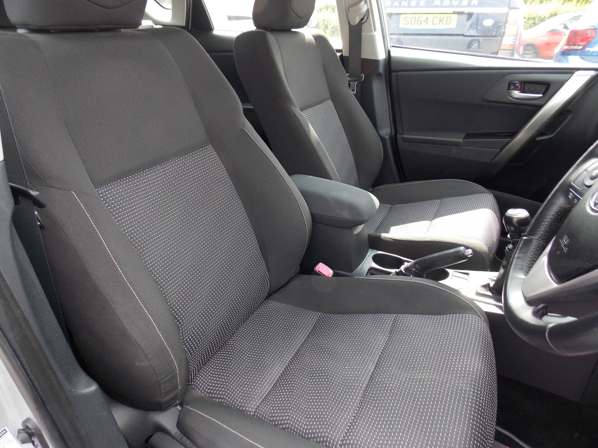 Mar 2013 Toyota Auris 1.6 V-Matic Icon 5dr