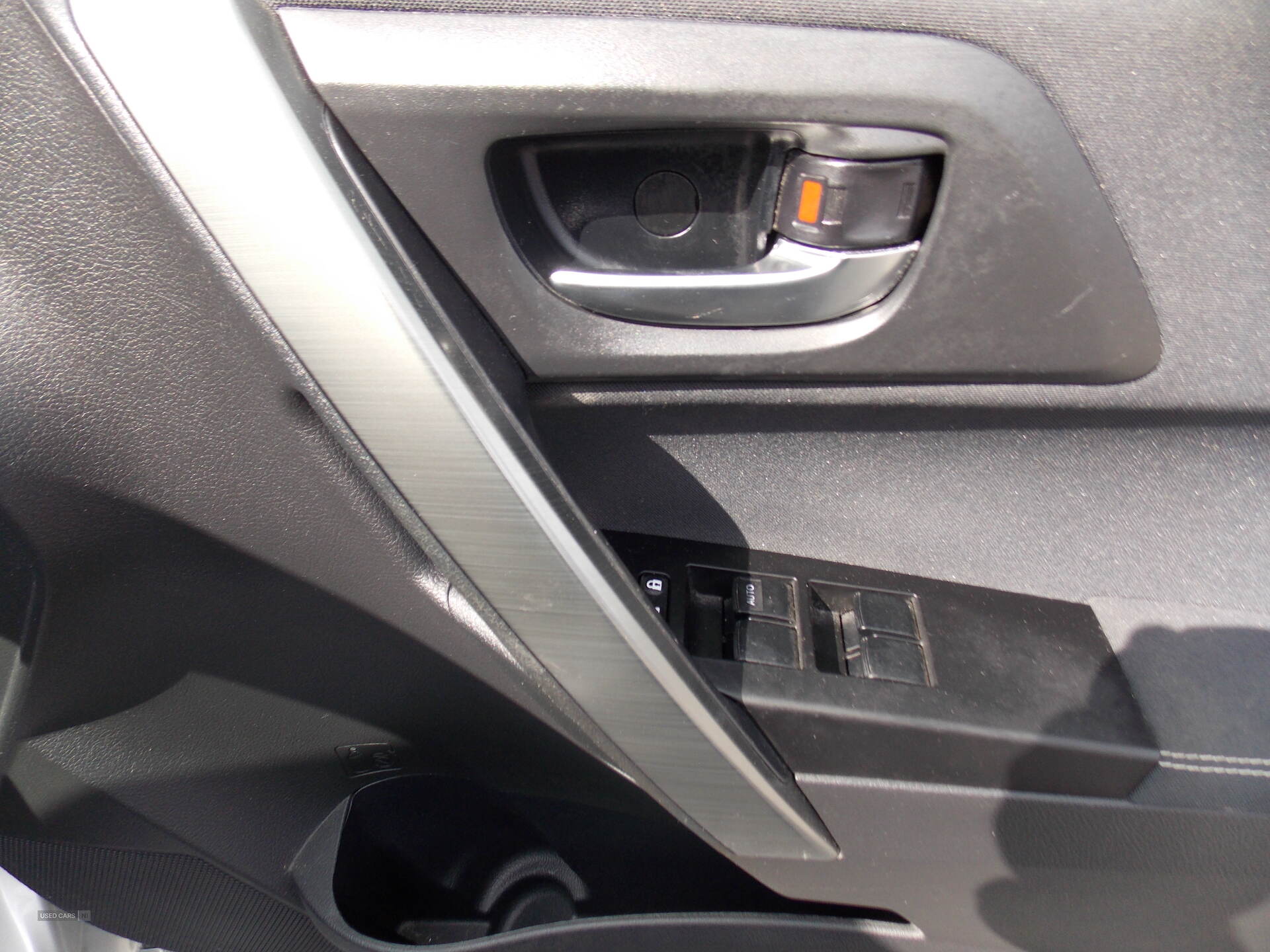 Mar 2013 Toyota Auris 1.6 V-Matic Icon 5dr
