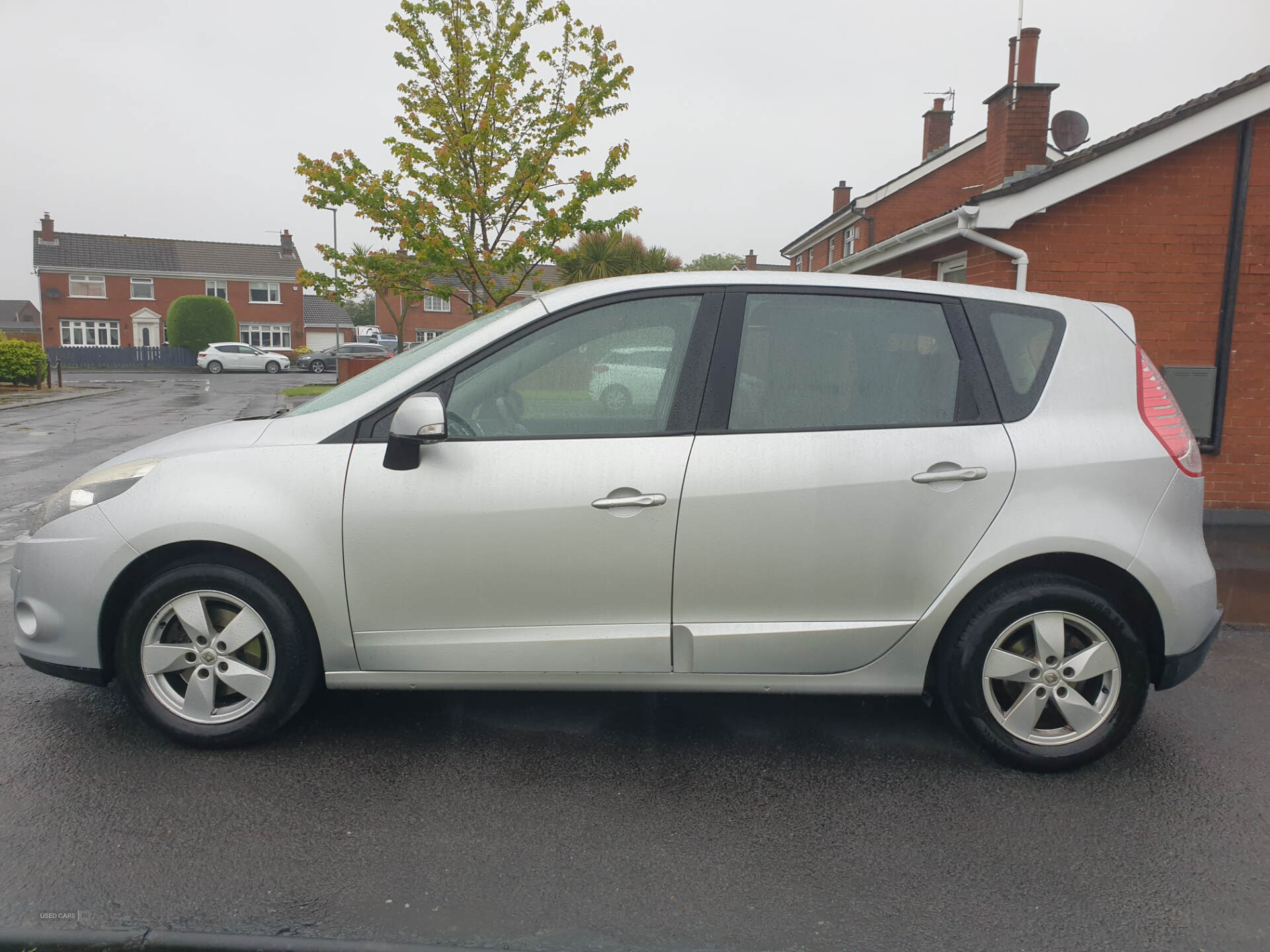 May 2010 Renault Scenic 1.5 dCi 106 Dynamique TomTom 5dr