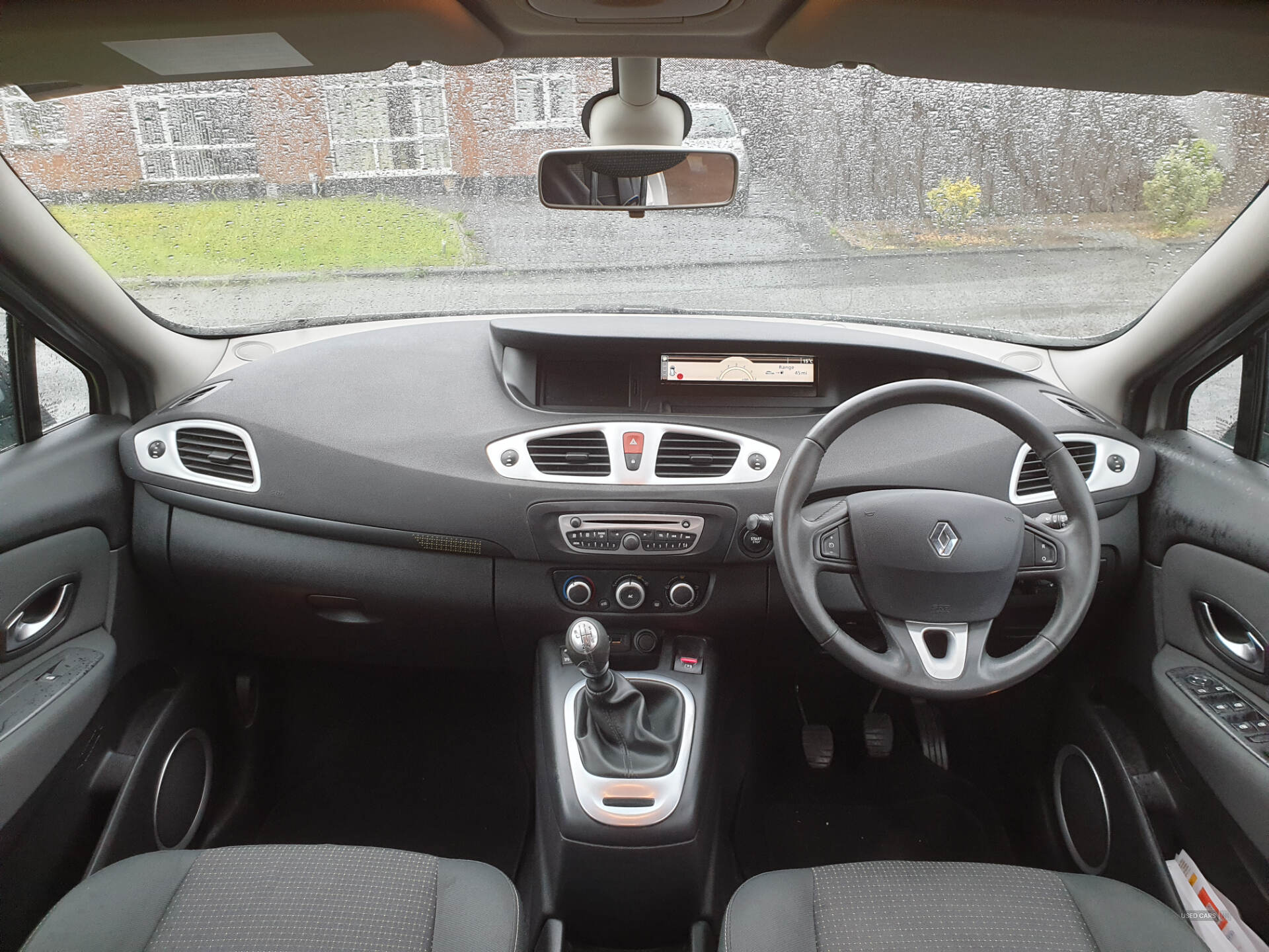 May 2010 Renault Scenic 1.5 dCi 106 Dynamique TomTom 5dr