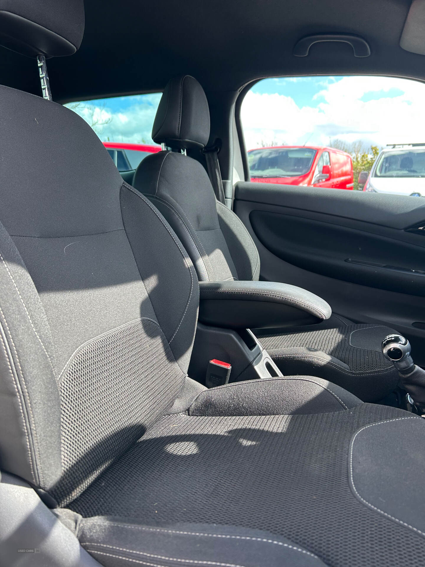 Mar 2014 Citroen DS3 1.6 e-HDi Airdream DStyle Plus 3dr
