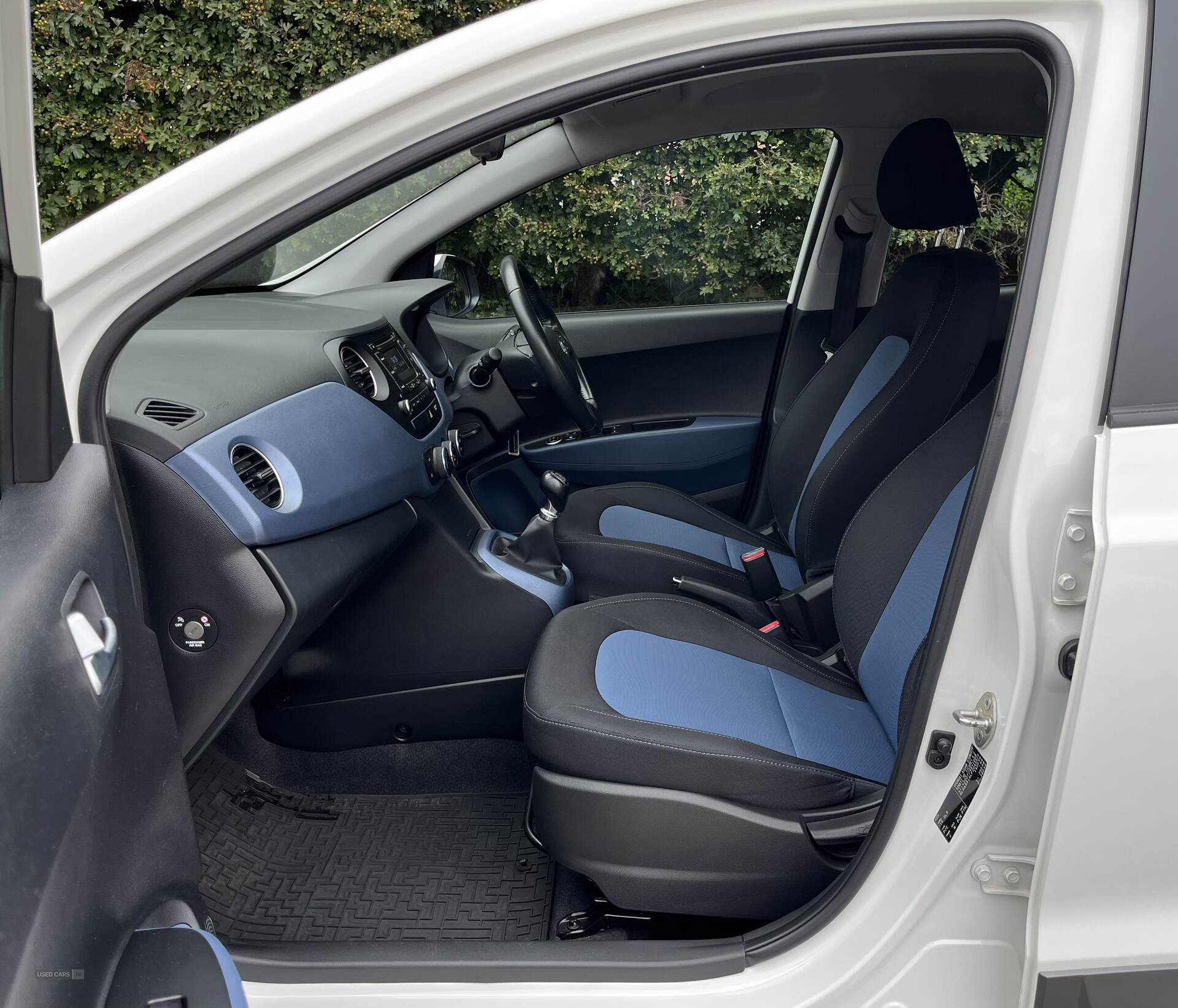 Jun 2014 Hyundai i10 1.0 Premium 5dr