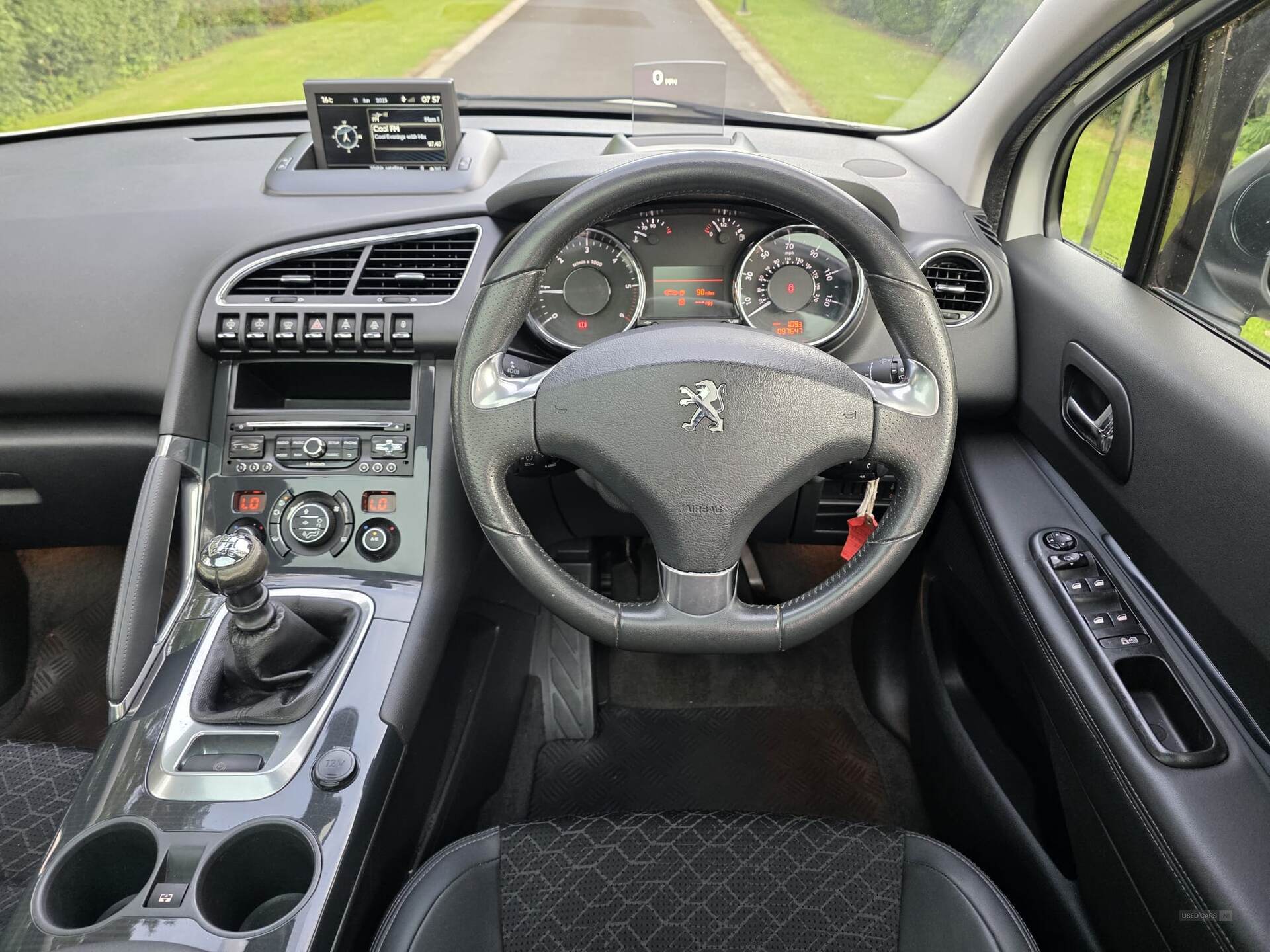 Dec 2013 Peugeot 3008 1.6 HDi Allure 5dr