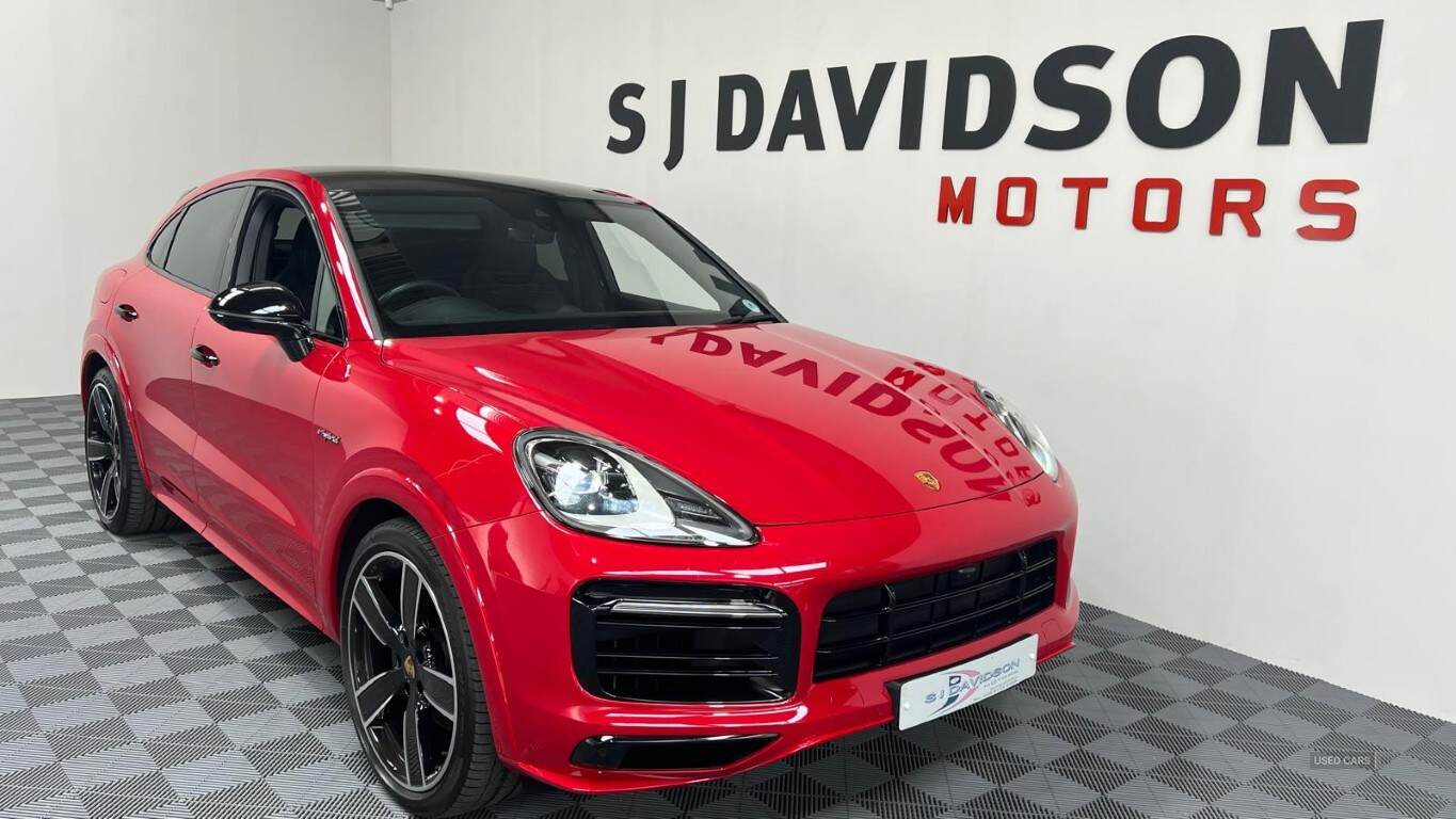 Sep 2022 Porsche Cayenne Coupe E-Hybrid 5dr Tiptronic S