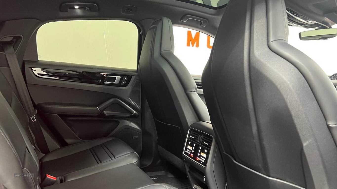 Sep 2022 Porsche Cayenne Coupe E-Hybrid 5dr Tiptronic S