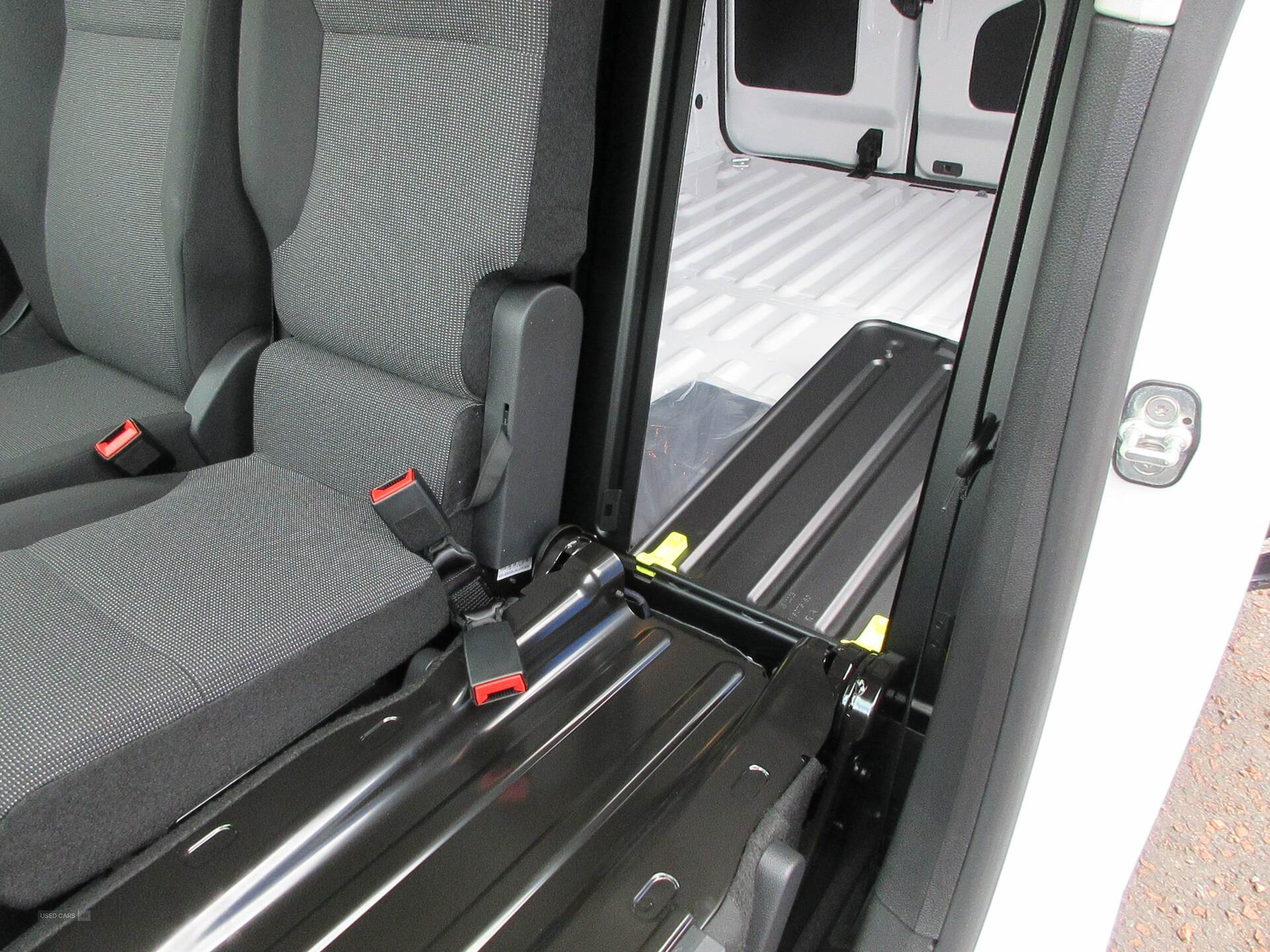  2025 Citroen Berlingo ENTERPRISE 100 BERLINGO ENTERPRISE + 100 BHP 3 SEATS BERLINGO ENTERPRISE + BHDI 100 SPARE WHEEL , 3 SEATS