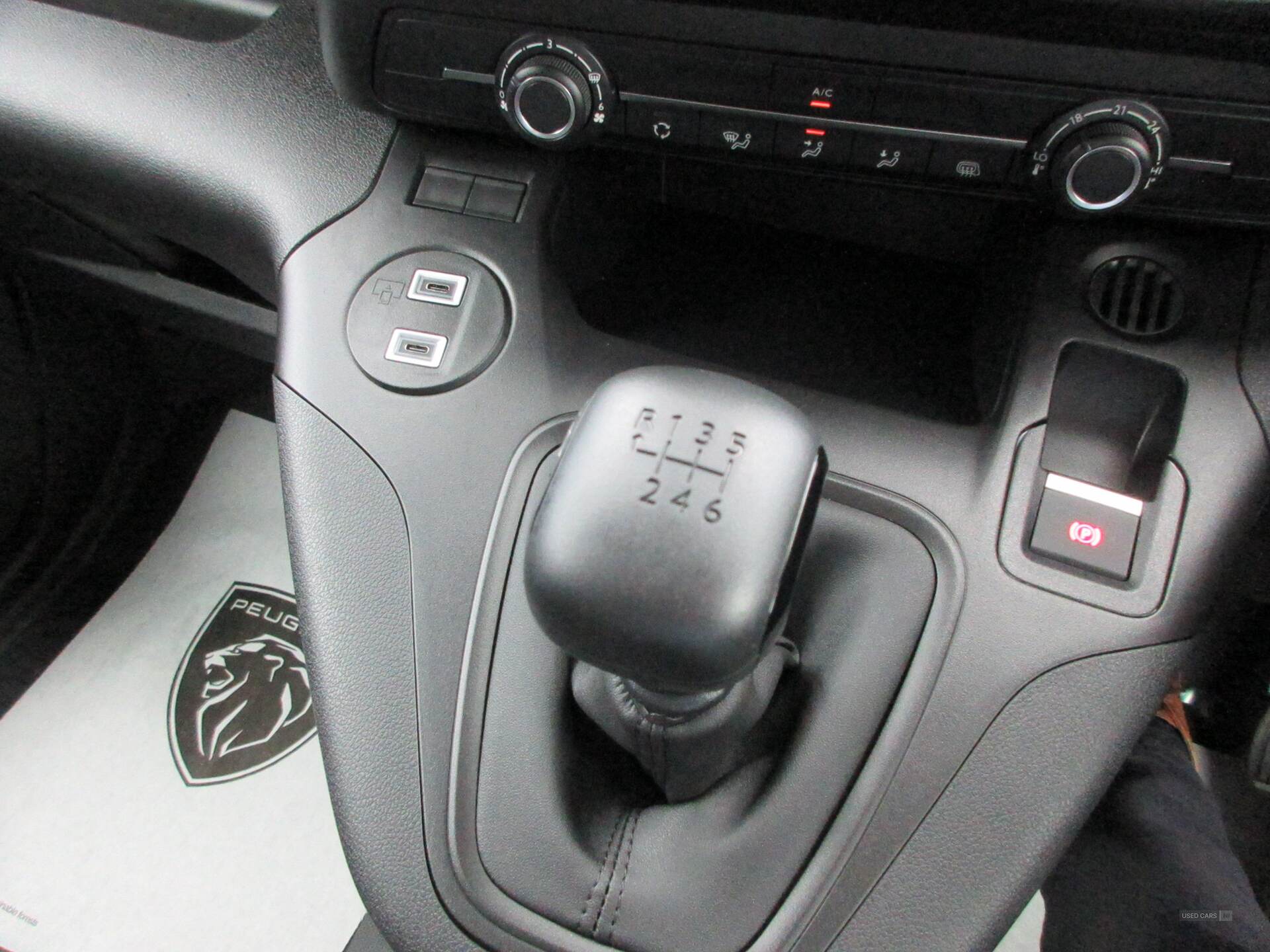  2025 Citroen Berlingo ENTERPRISE 100 BERLINGO ENTERPRISE + 100 BHP 3 SEATS BERLINGO ENTERPRISE + BHDI 100 SPARE WHEEL , 3 SEATS