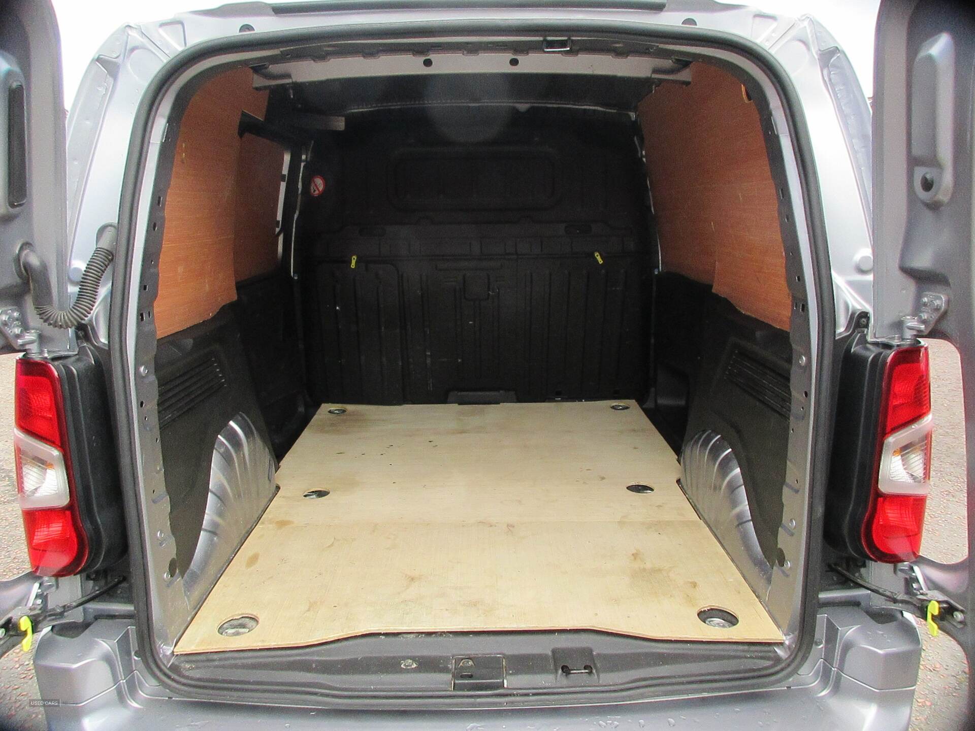 May 2021 Citroen Berlingo 1.5 BlueHDi 1000Kg Driver 130ps EAT8 [Start Stop]