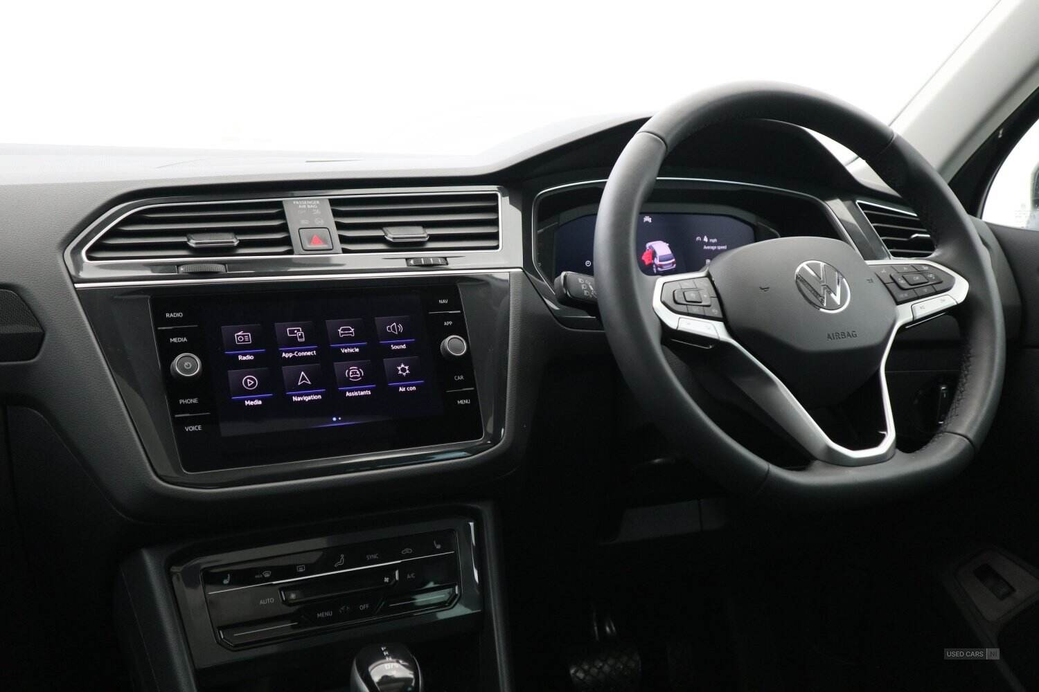 Oct 2023 Volkswagen Tiguan 2.0 TDI 4Motion Elegance 5dr DSG